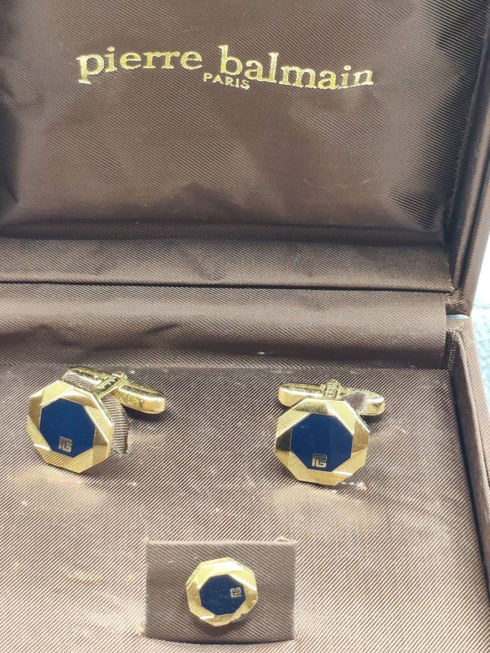 Pierre Balmain Men's Gold & Navy Cufflinks & Shirt Stud Set image 2