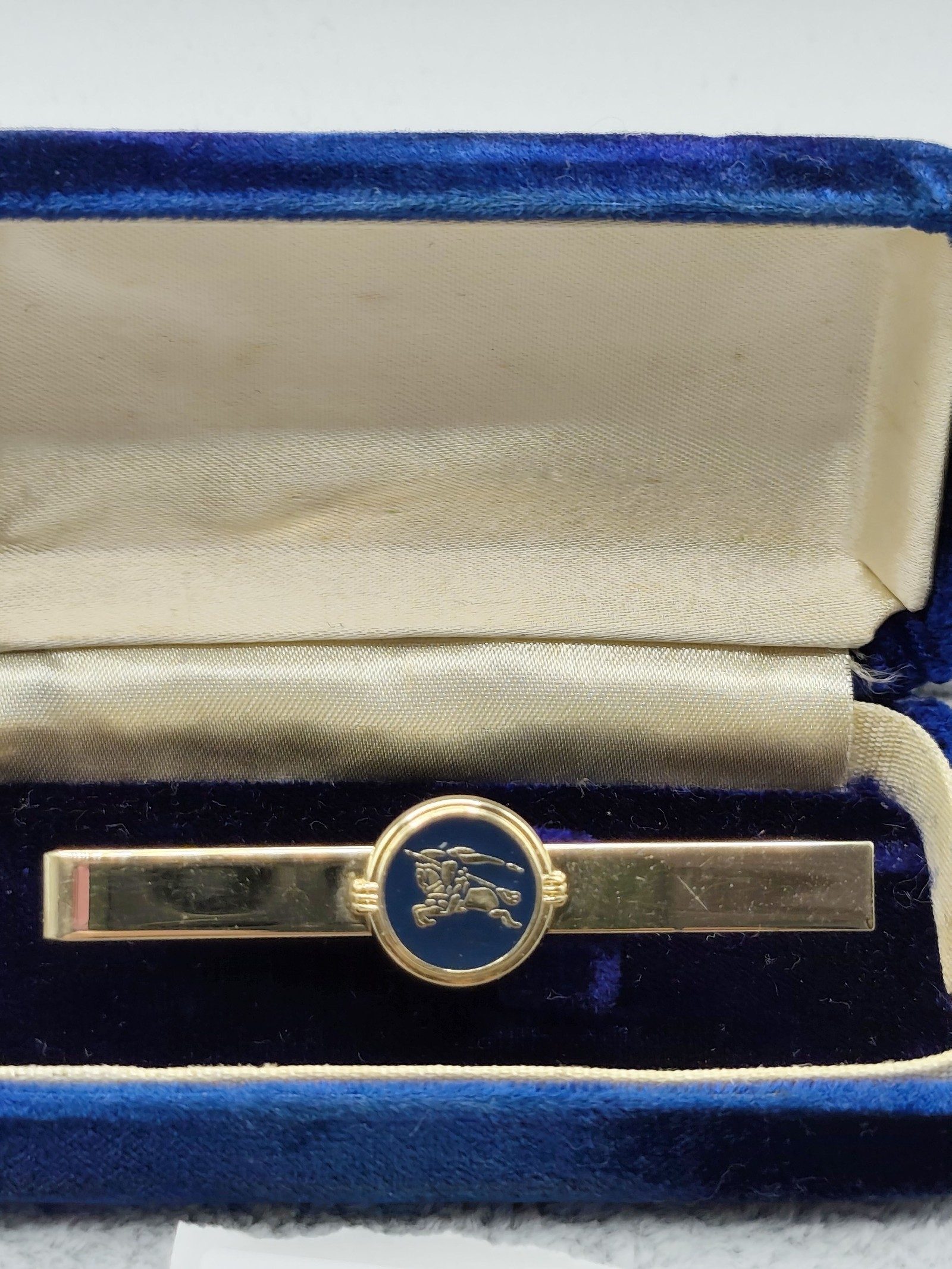 Burberry Gold Tone Blue Enamel Knight Crest Men's Tie Bar Clip image 2