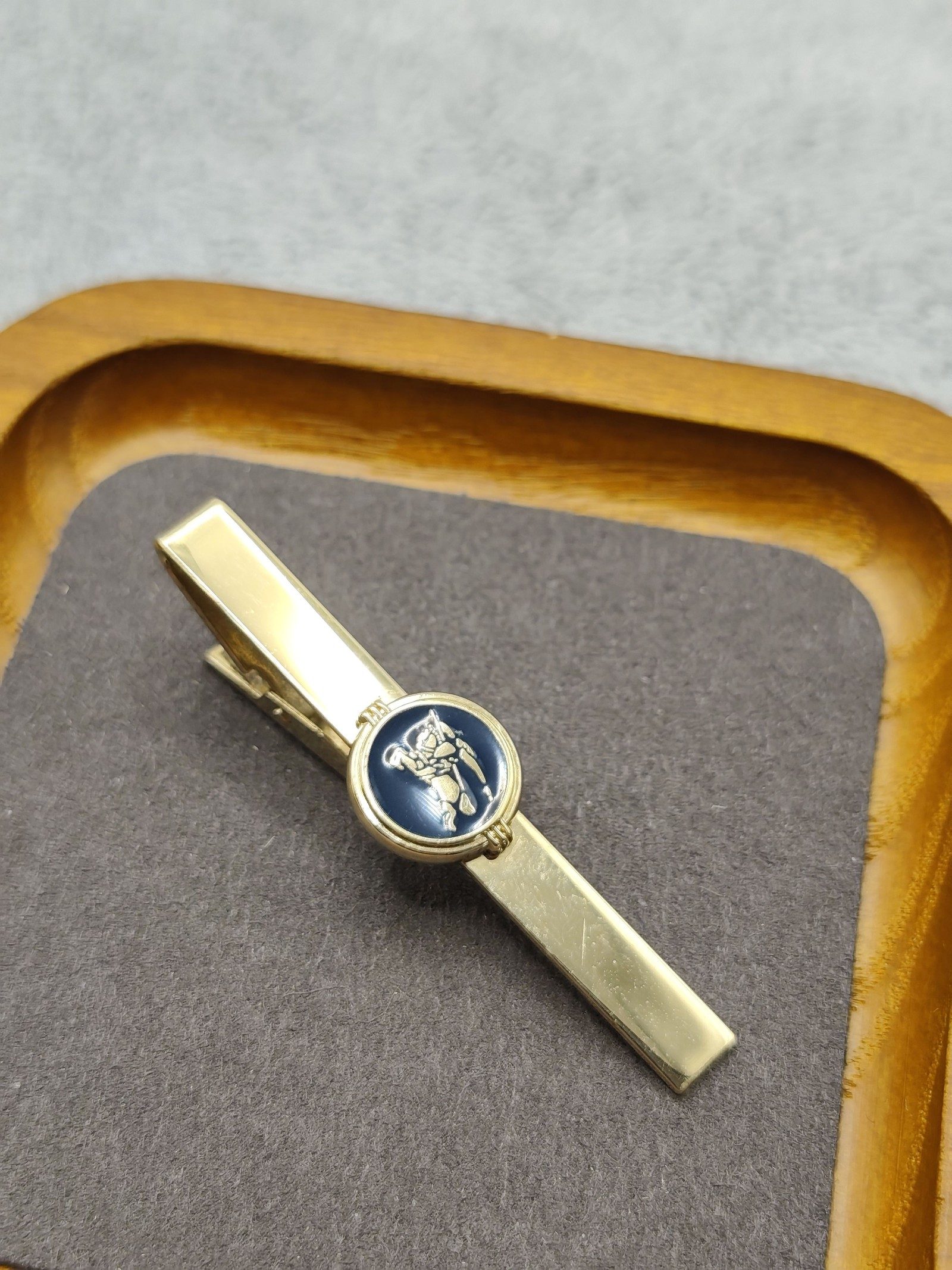 Burberry Gold Tone Blue Enamel Knight Crest Men's Tie Bar Clip image 4