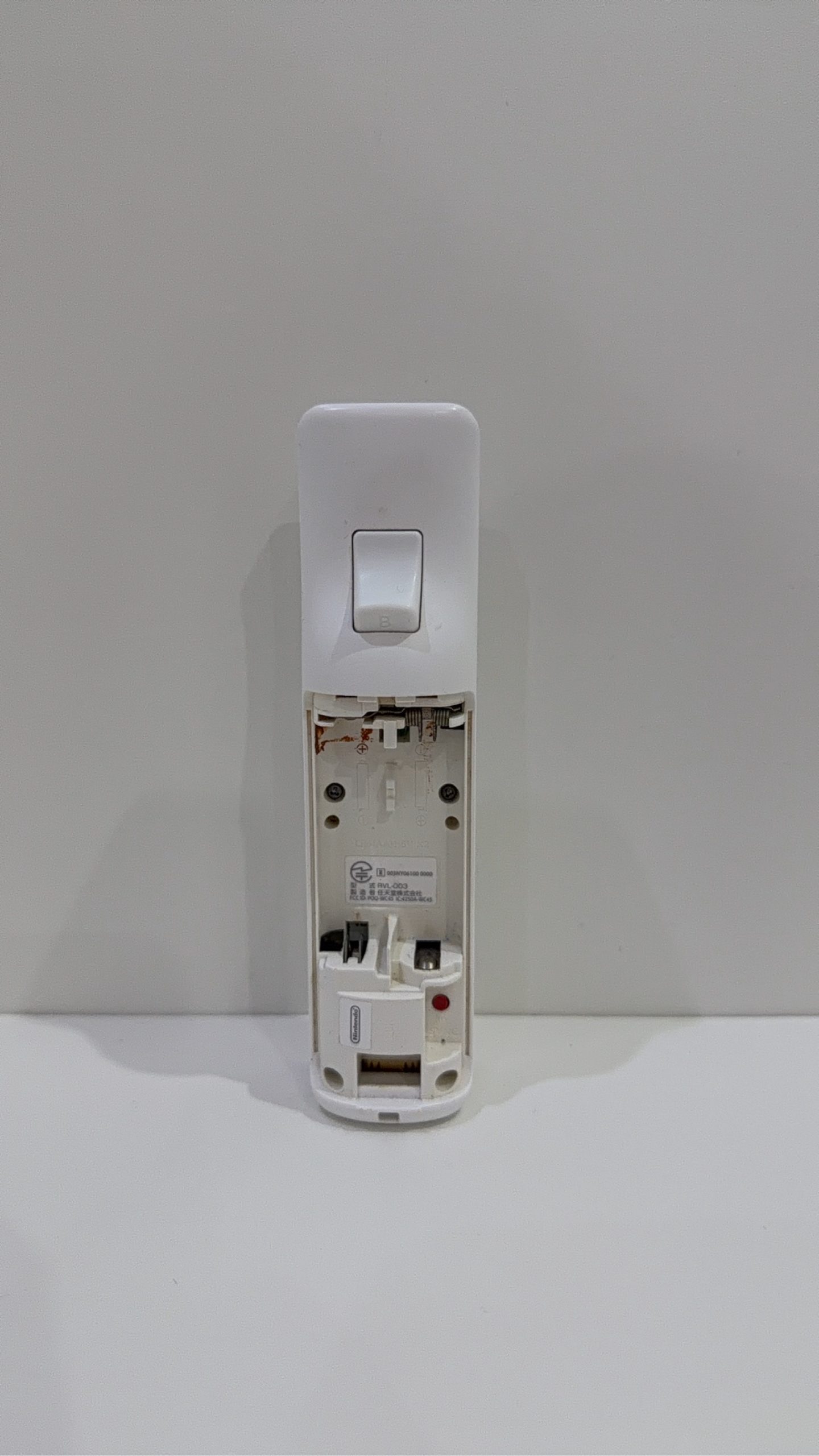 Official Nintendo Wii Remote Controller Tested Working Battery Corrosion image 2