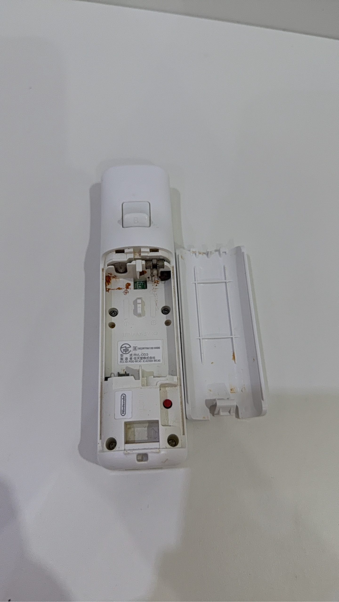 Official Nintendo Wii Remote Controller Tested Working Battery Corrosion image 4