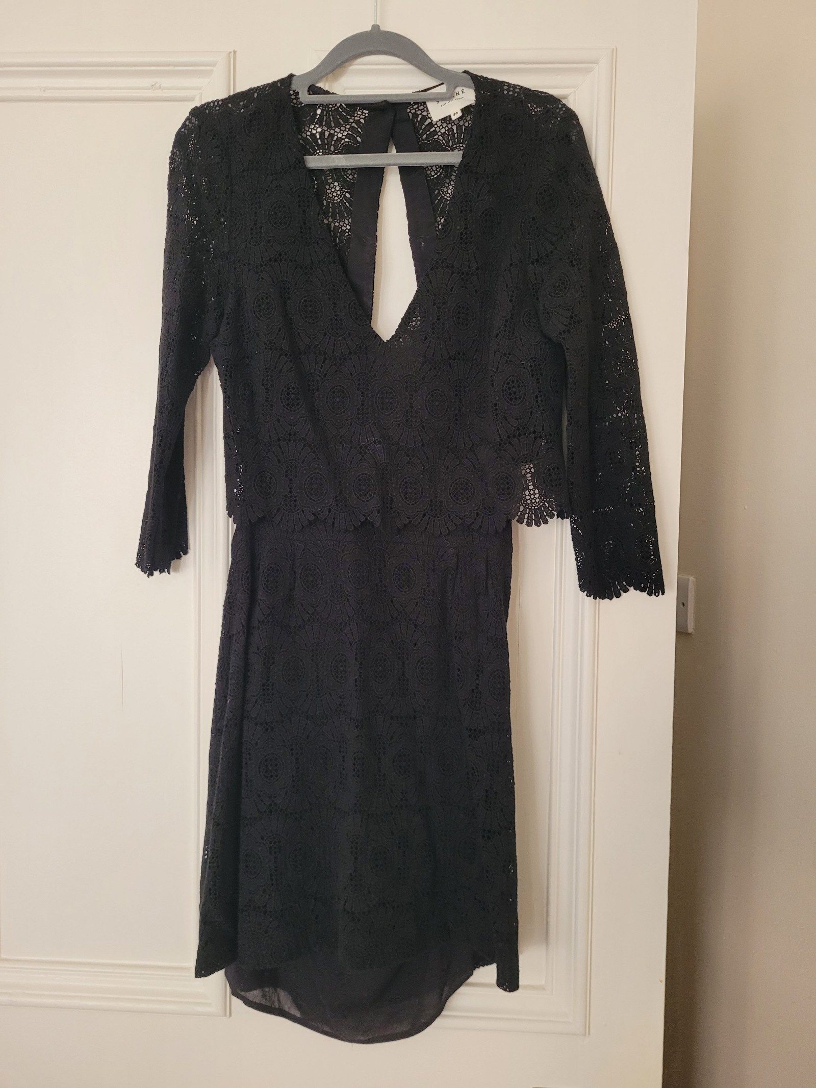 Sezane Women's Black Lace Dress Size 36 Elegant Button Back image 2