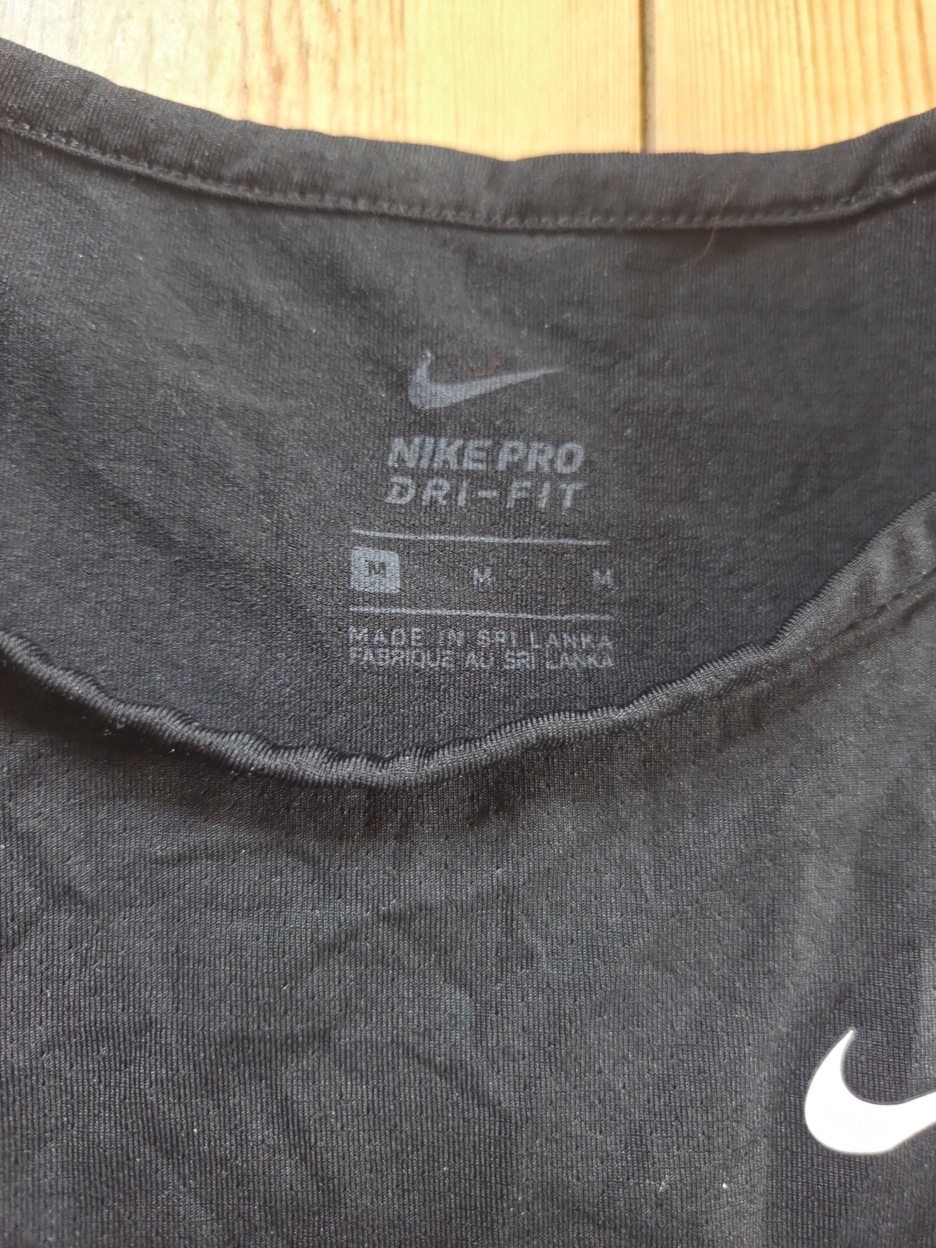 Nike Pro Dri-FIT Black Racerback Training Tank Vest Top Size M DA1022-010 image 6