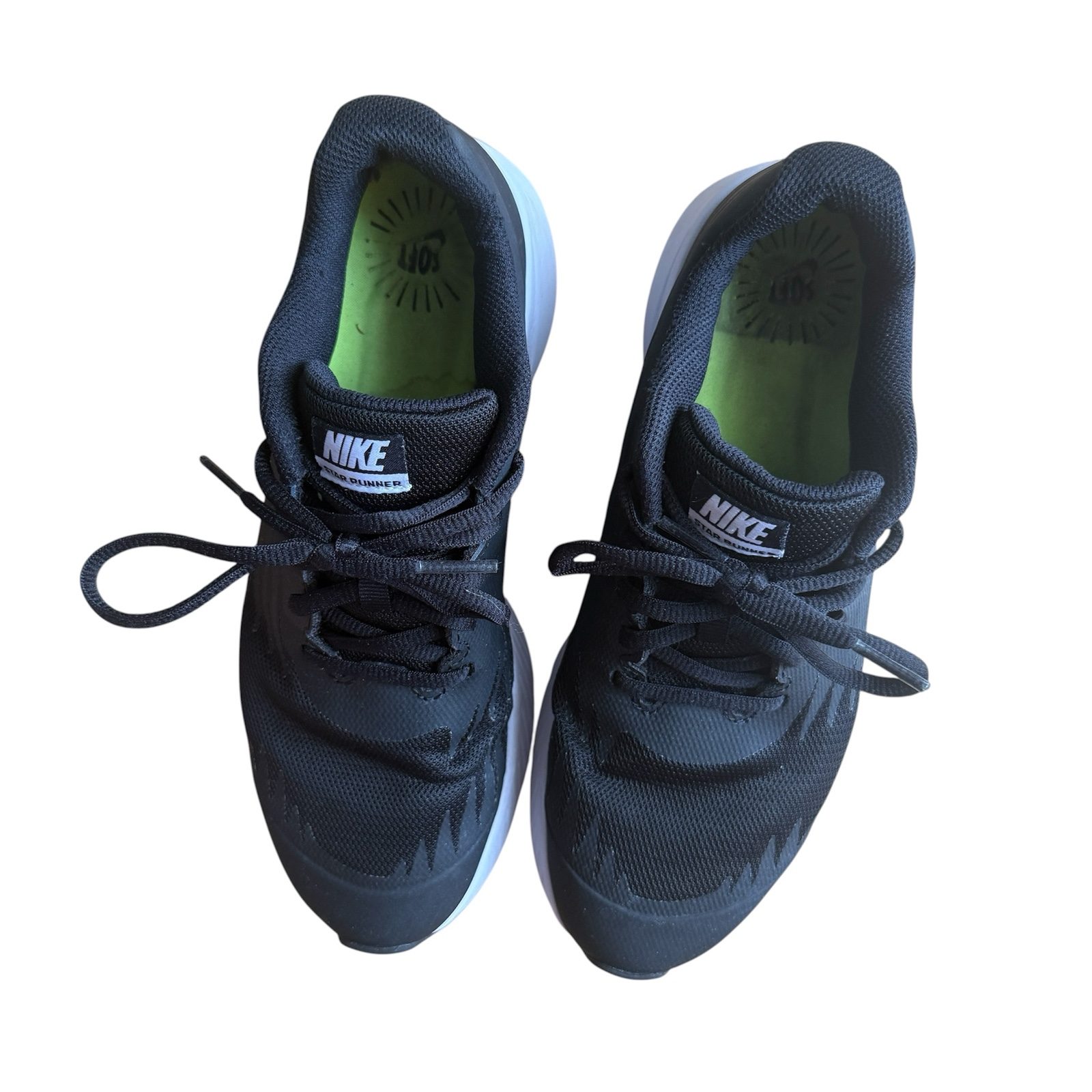 Nike Star Runner GS Trainers UK 5.5 Black White 907254-001