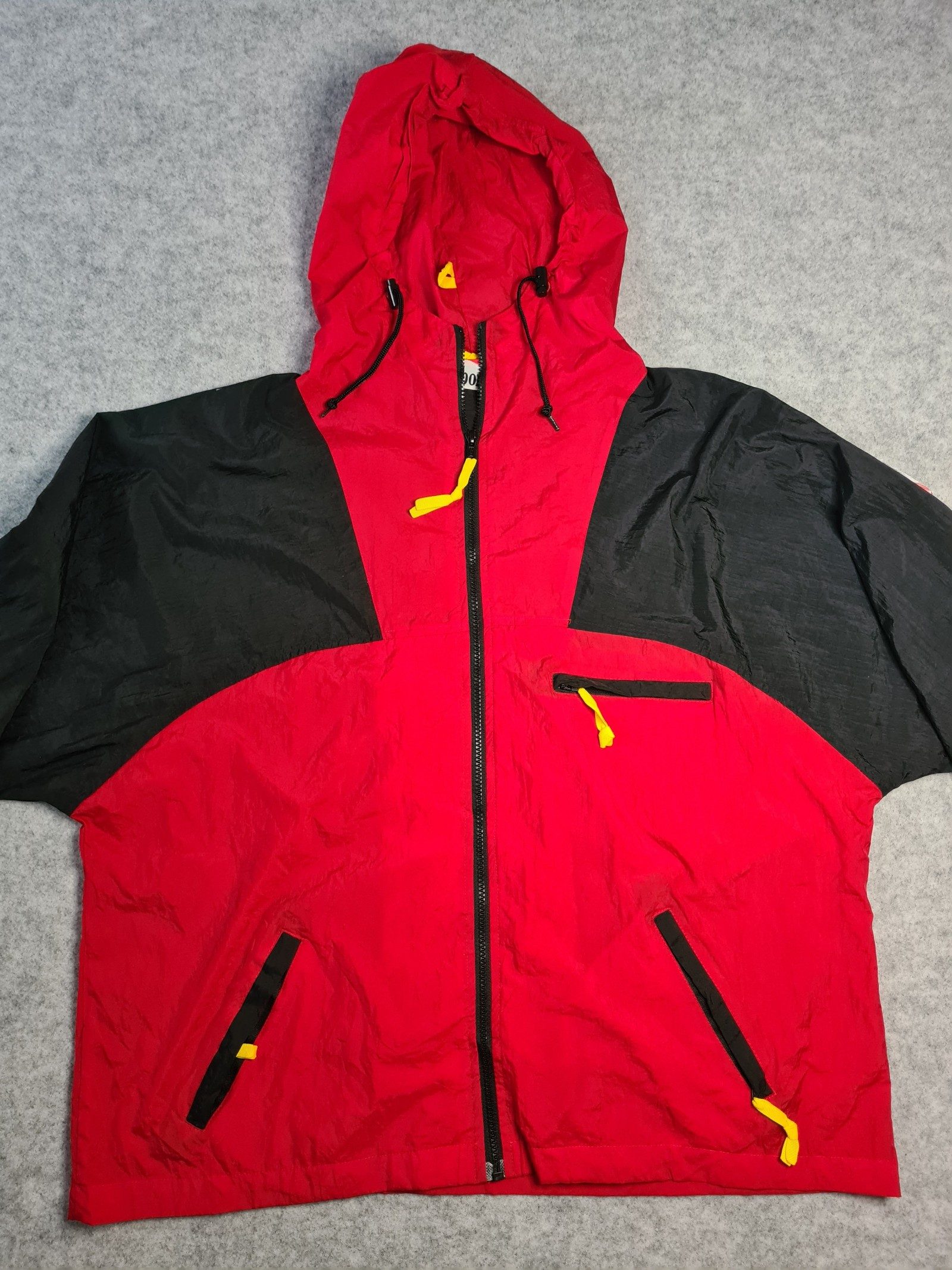 Marlboro Red Black Windbreaker Jacket With Hood Large image 2