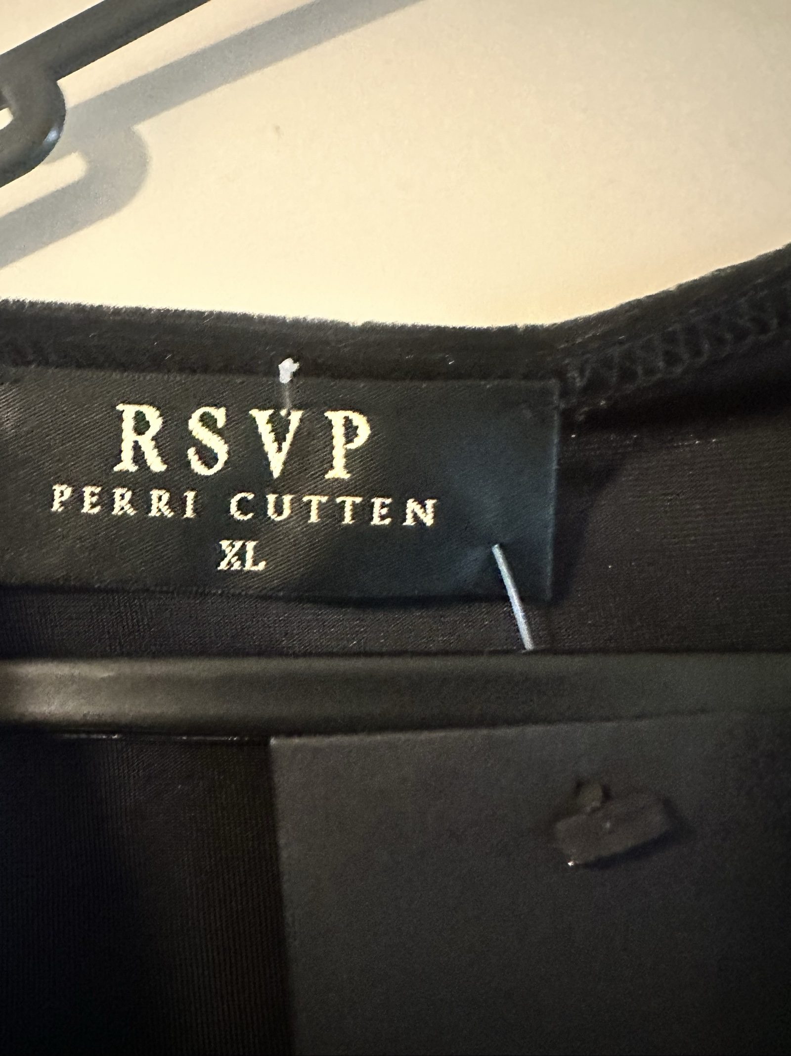 Perri Cutten Women's Black Velvet Sylvie Top XL image 2