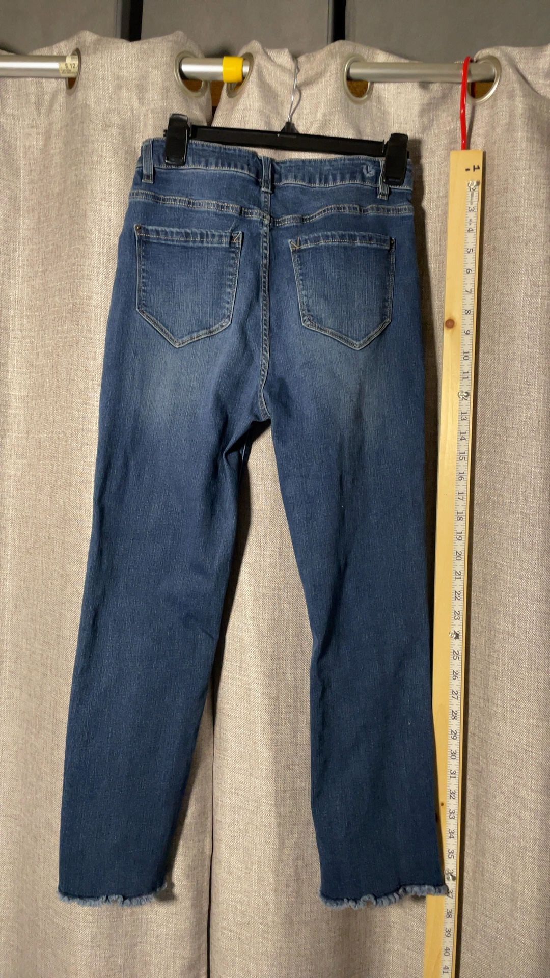 Kensie Blue Denim Jeans Women's 8/29 Frayed Hem image 3