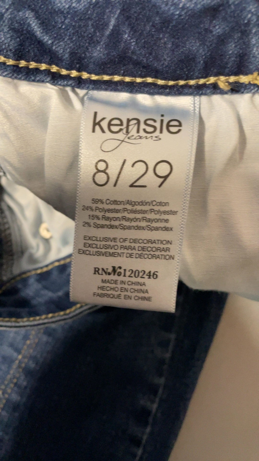 Kensie Blue Denim Jeans Women's 8/29 Frayed Hem image 4