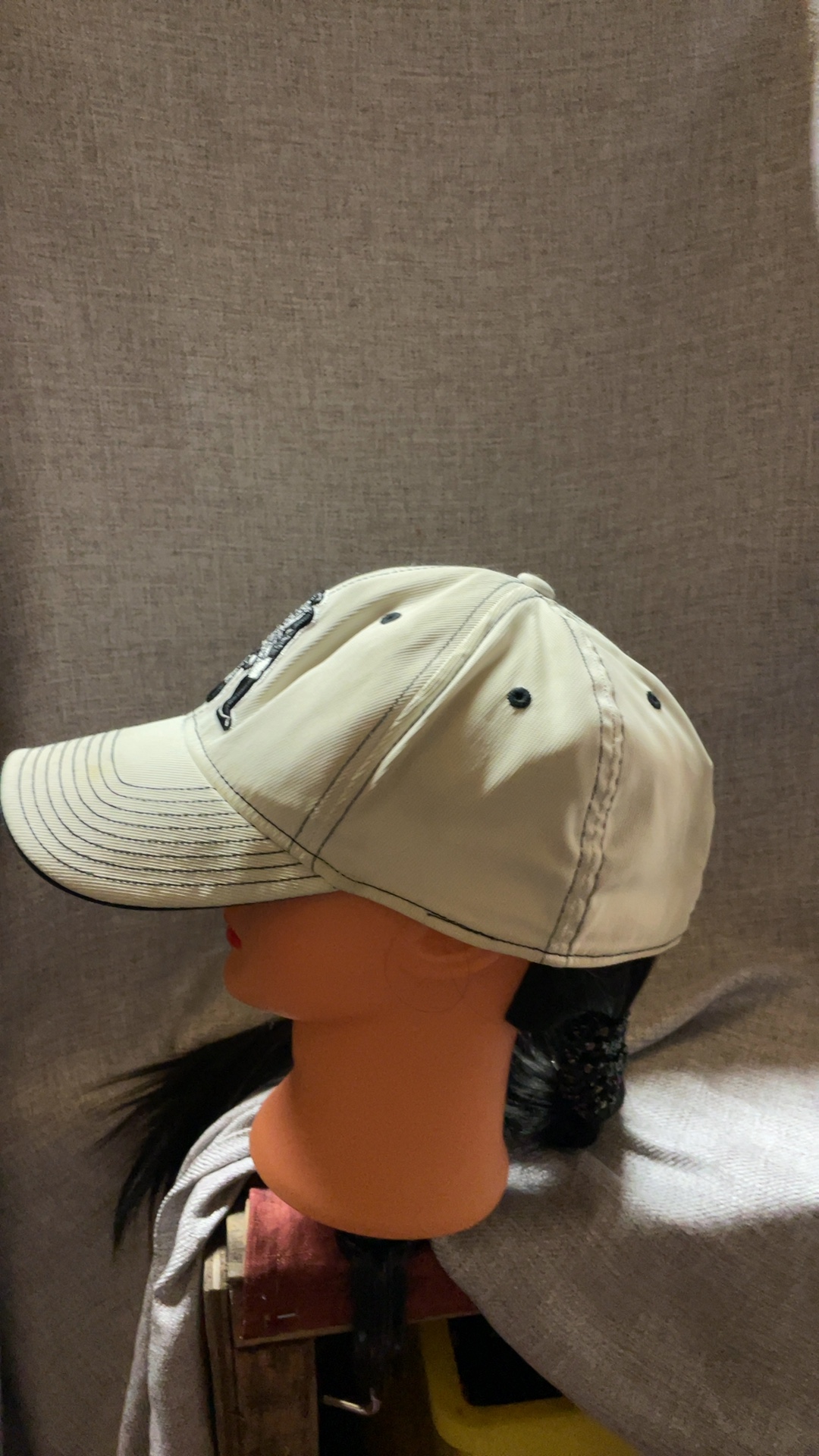 New England Patriots Cream & Black Baseball Cap image 2
