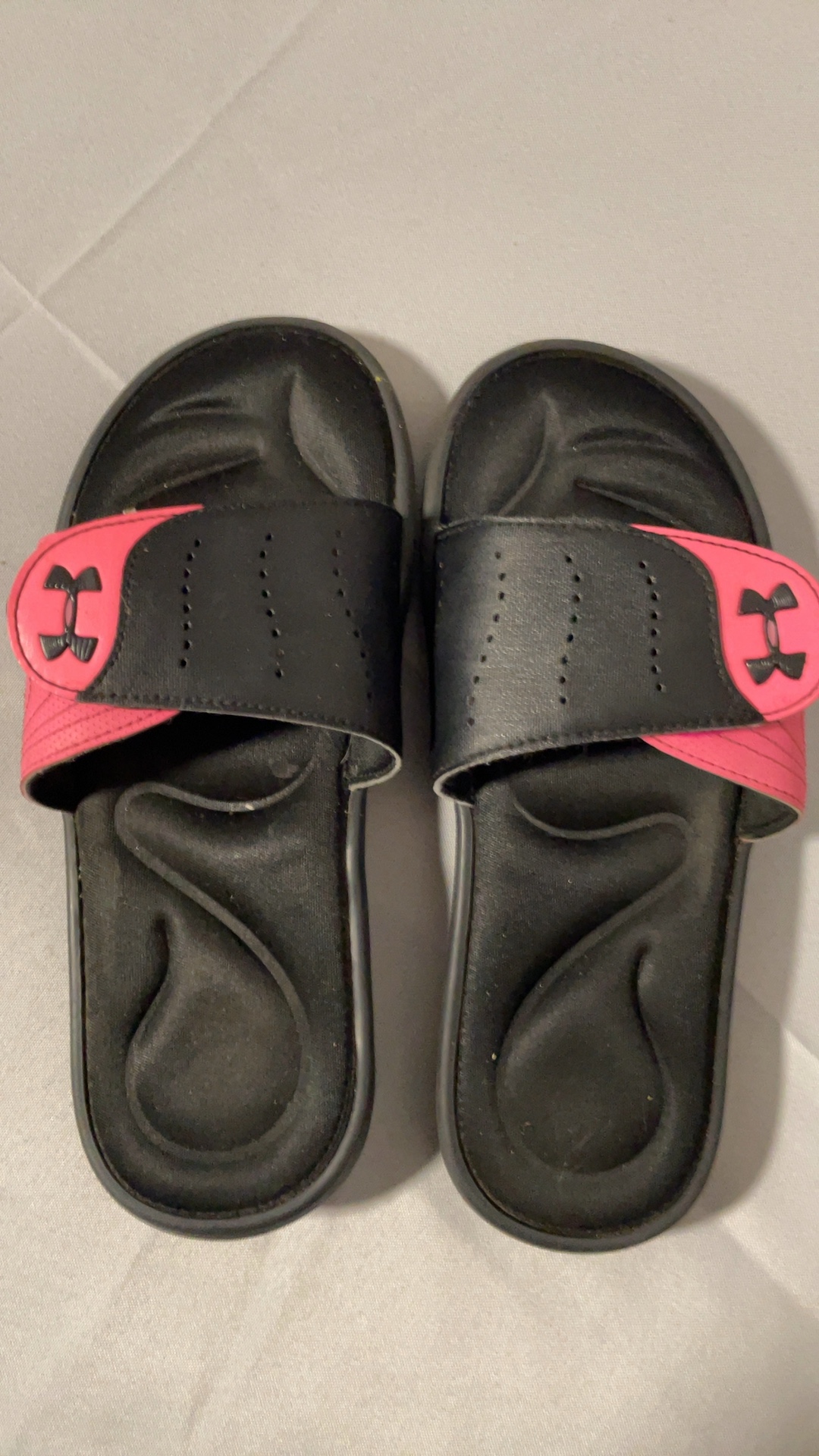 Under Armour Ignite IX slide sandles US 8