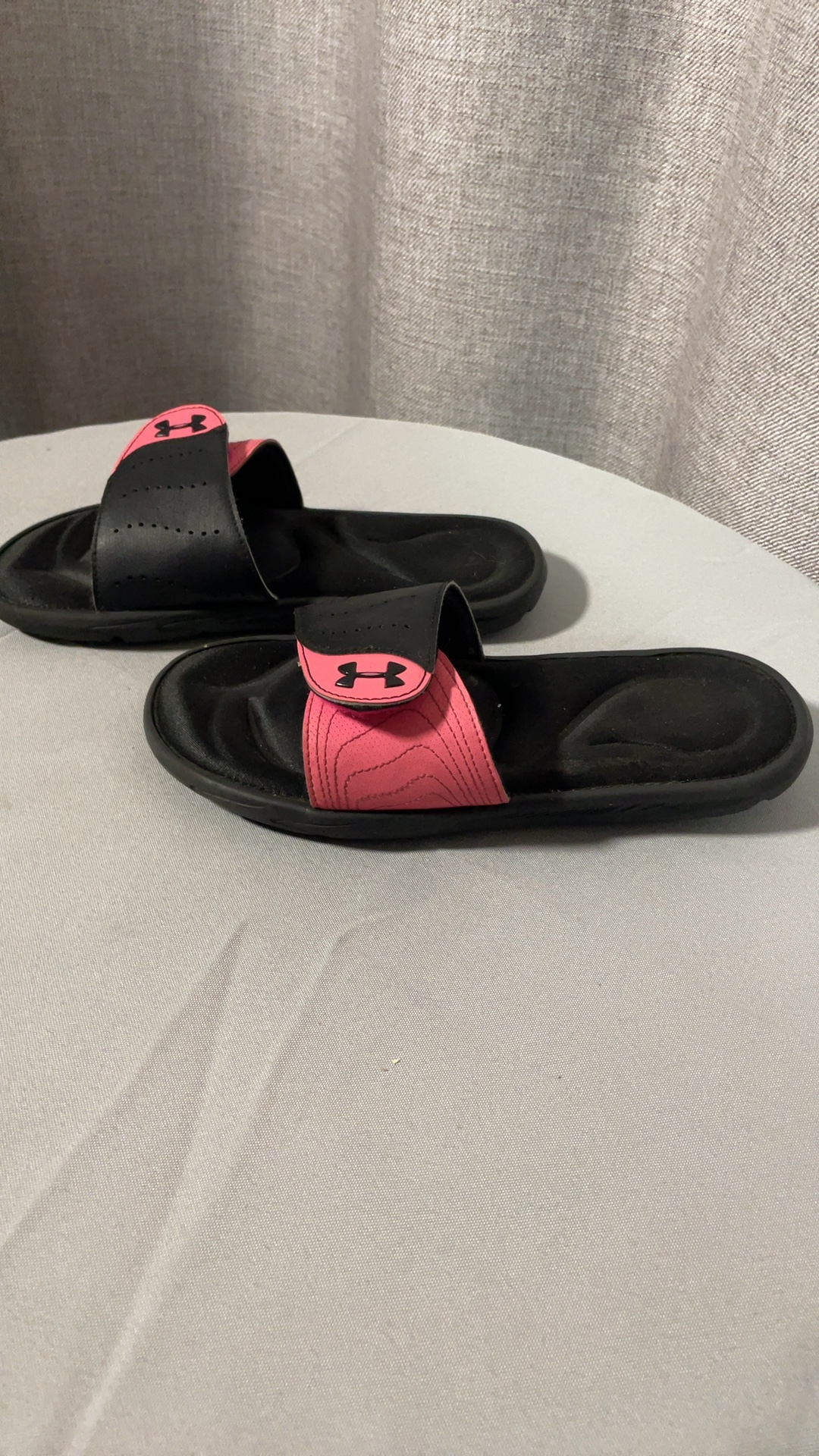Under Armour Ignite IX slide sandles US 8 image 2