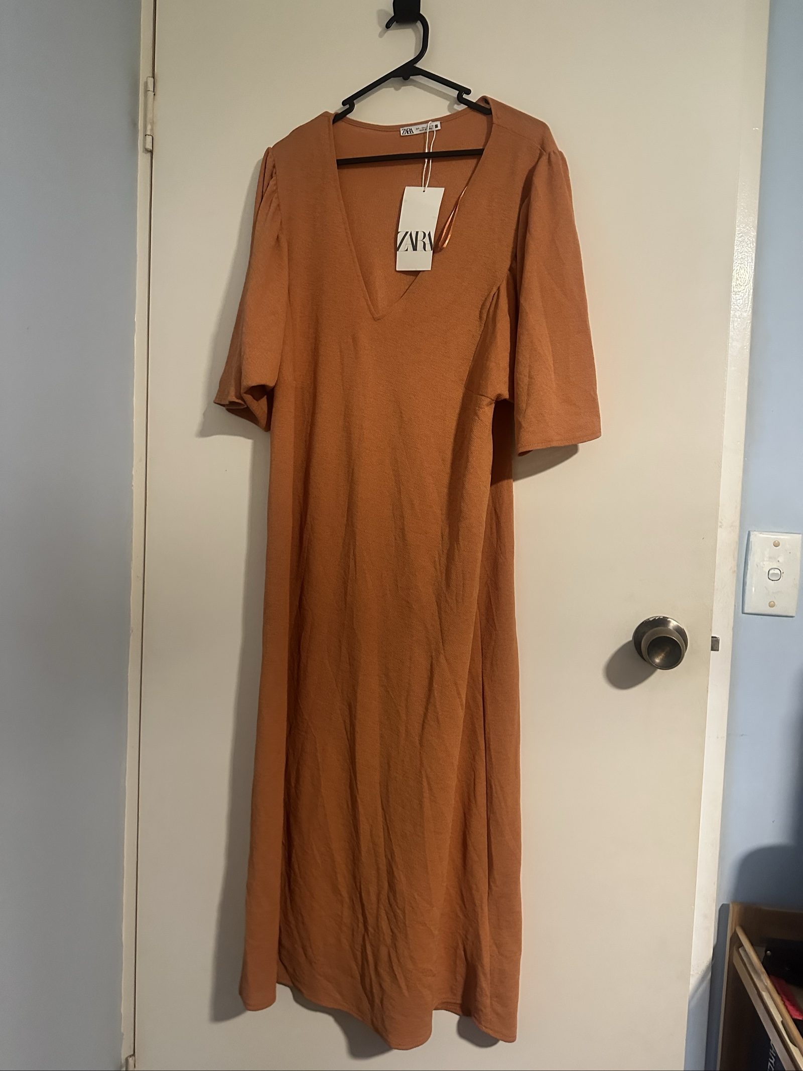 Zara Women's Rust Orange V-Neck Midi Dress Large Cotton Blend