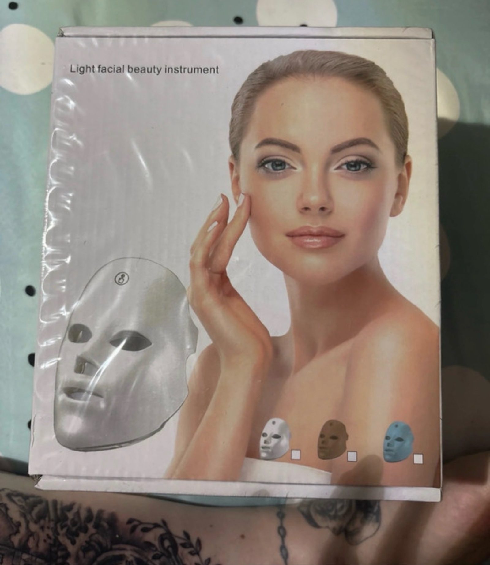 Light Facial Beauty Instrument Skin Care Mask White