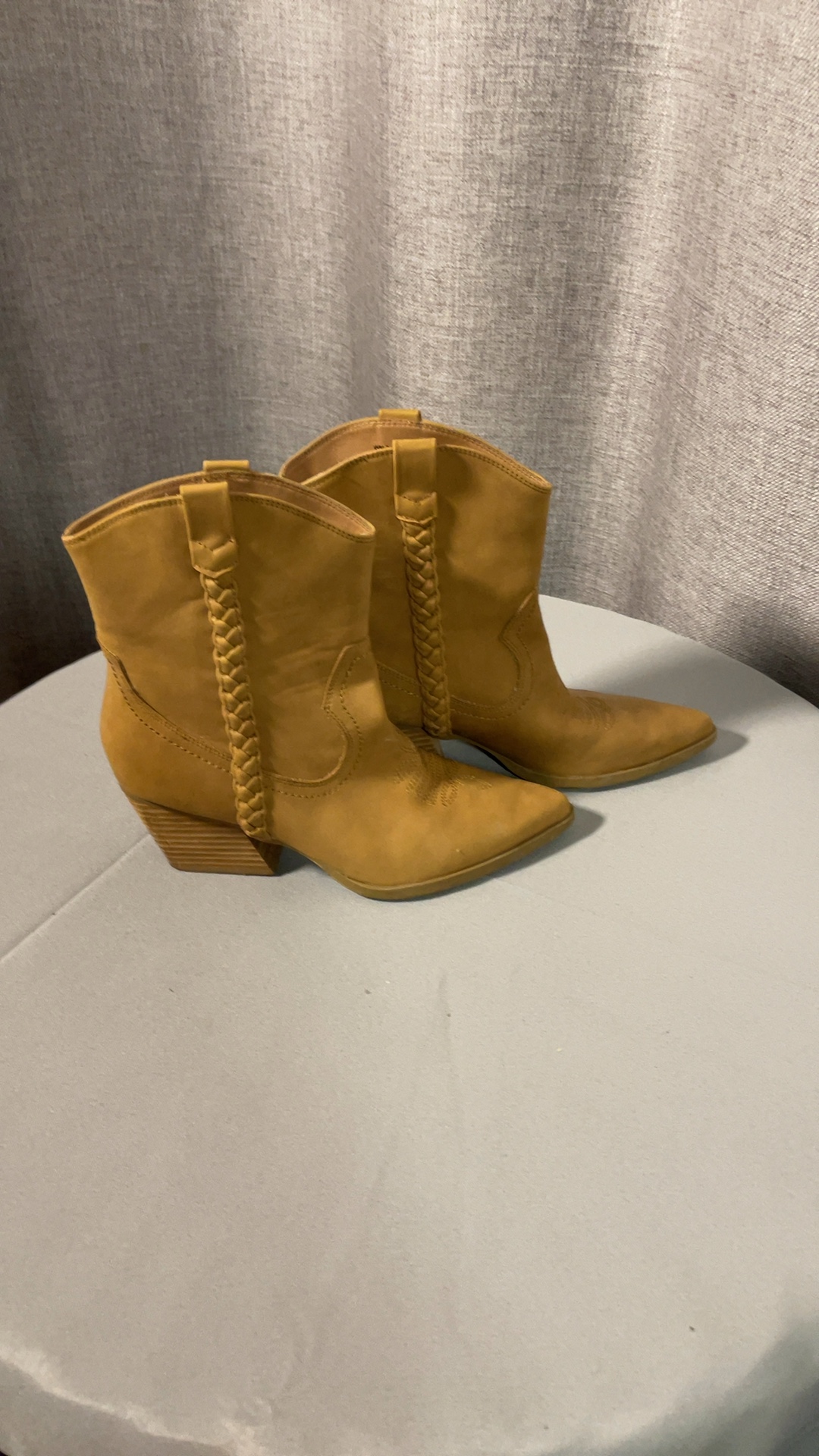 Koolson Western Boots by Dolce Vita size 7.5 image 2