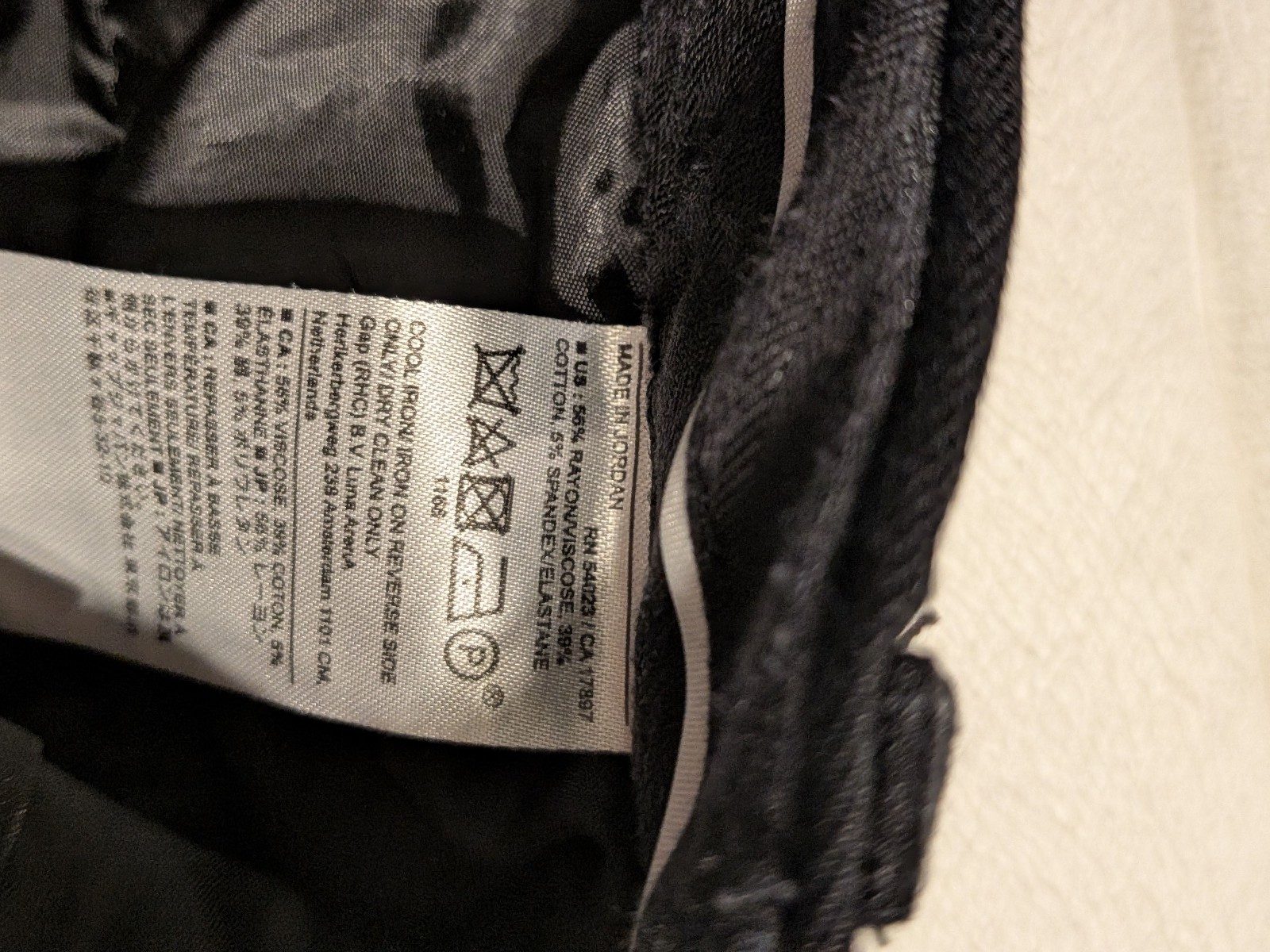 Banana Republic Women's Black Sloan Crop Fit Pants Size 2 image 6