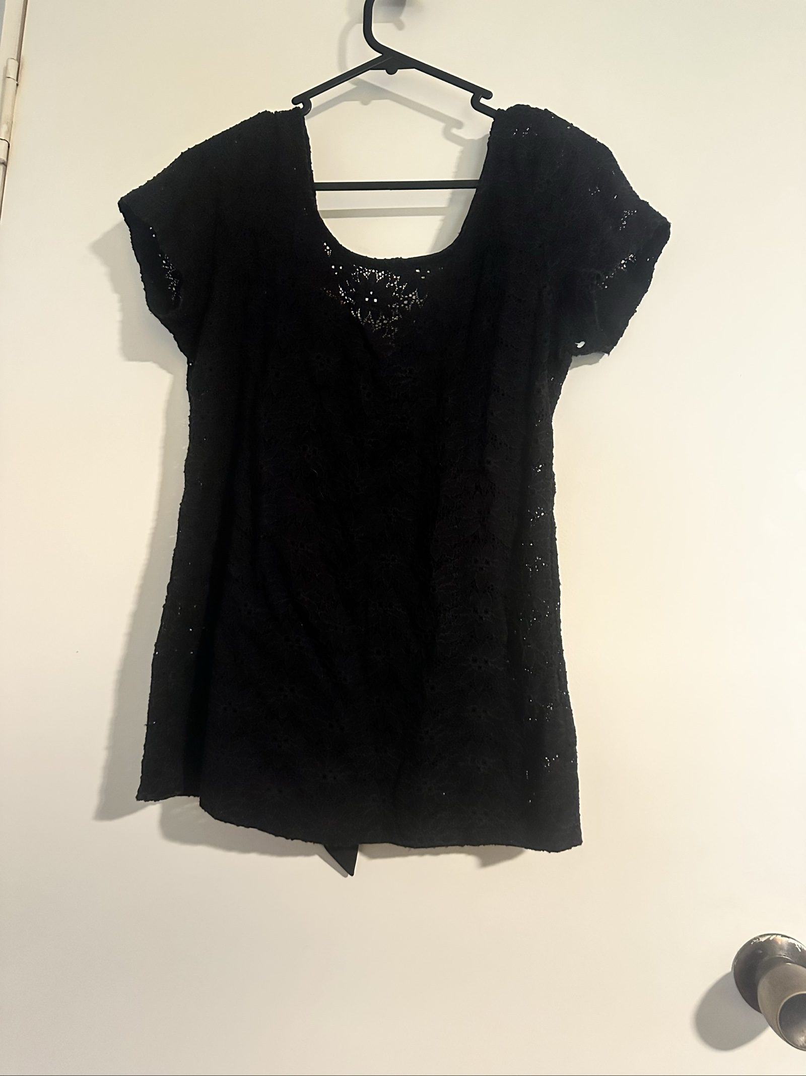Princess Highway Black Lace Top Women's Size 8