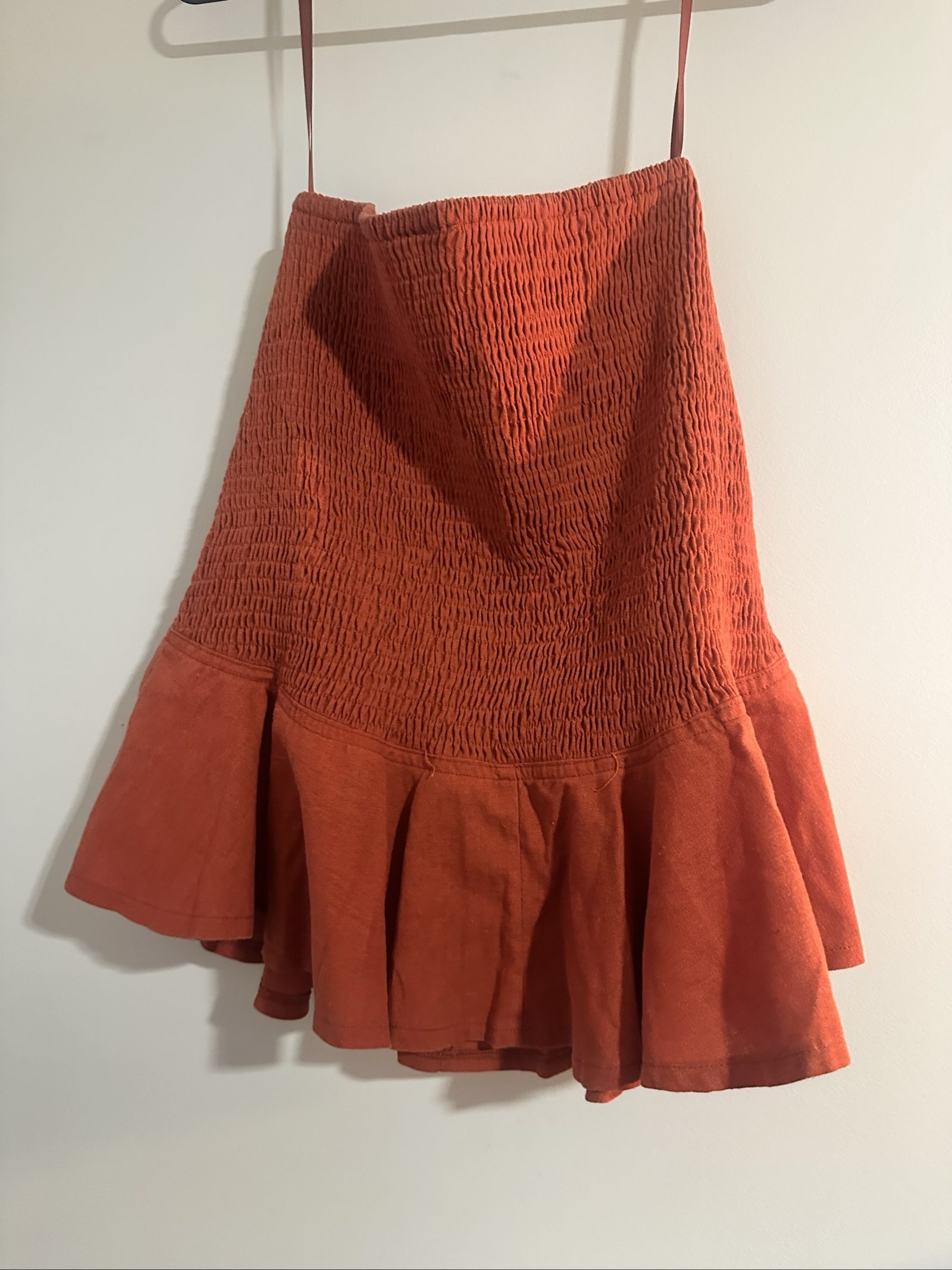 Minkpink Women's Rust Orange Smocked Peplum Top Size 8 image 4