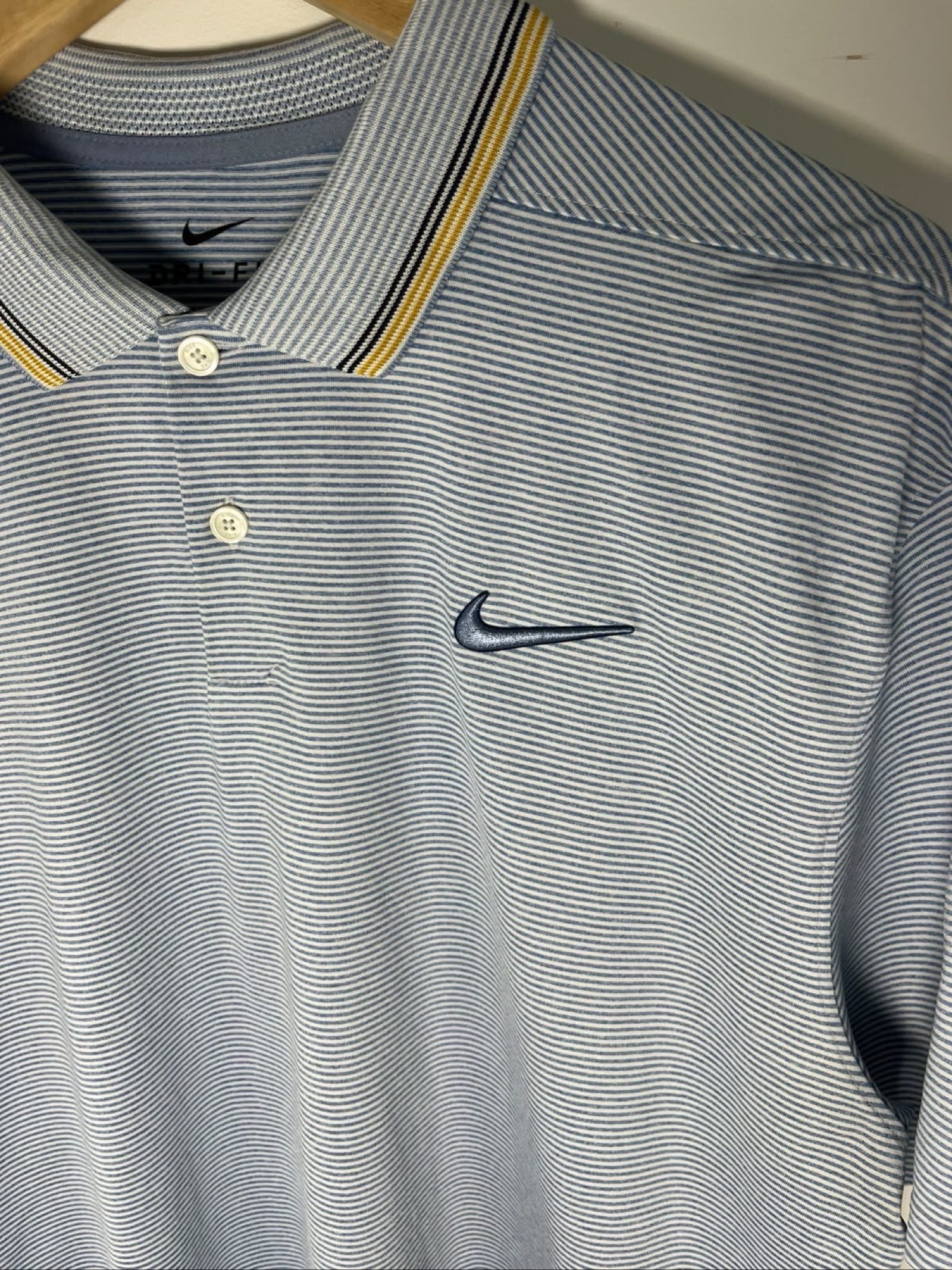 Nike Men's Blue & White Striped Dri-FIT Polo Medium
