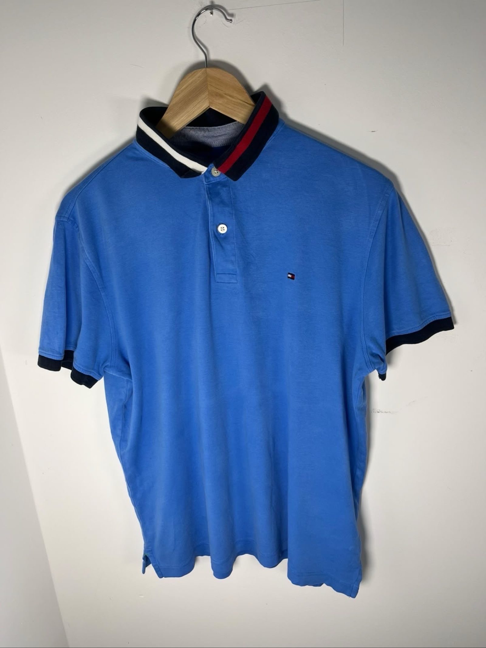 Tommy Hilfiger Men's Blue Polo Shirt Medium Cotton Blend
