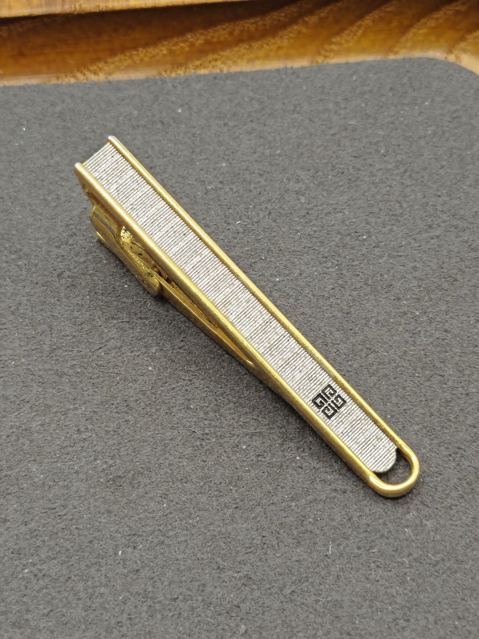 Givenchy Men's Gold & Silver Tone Tie Clip Other image 3
