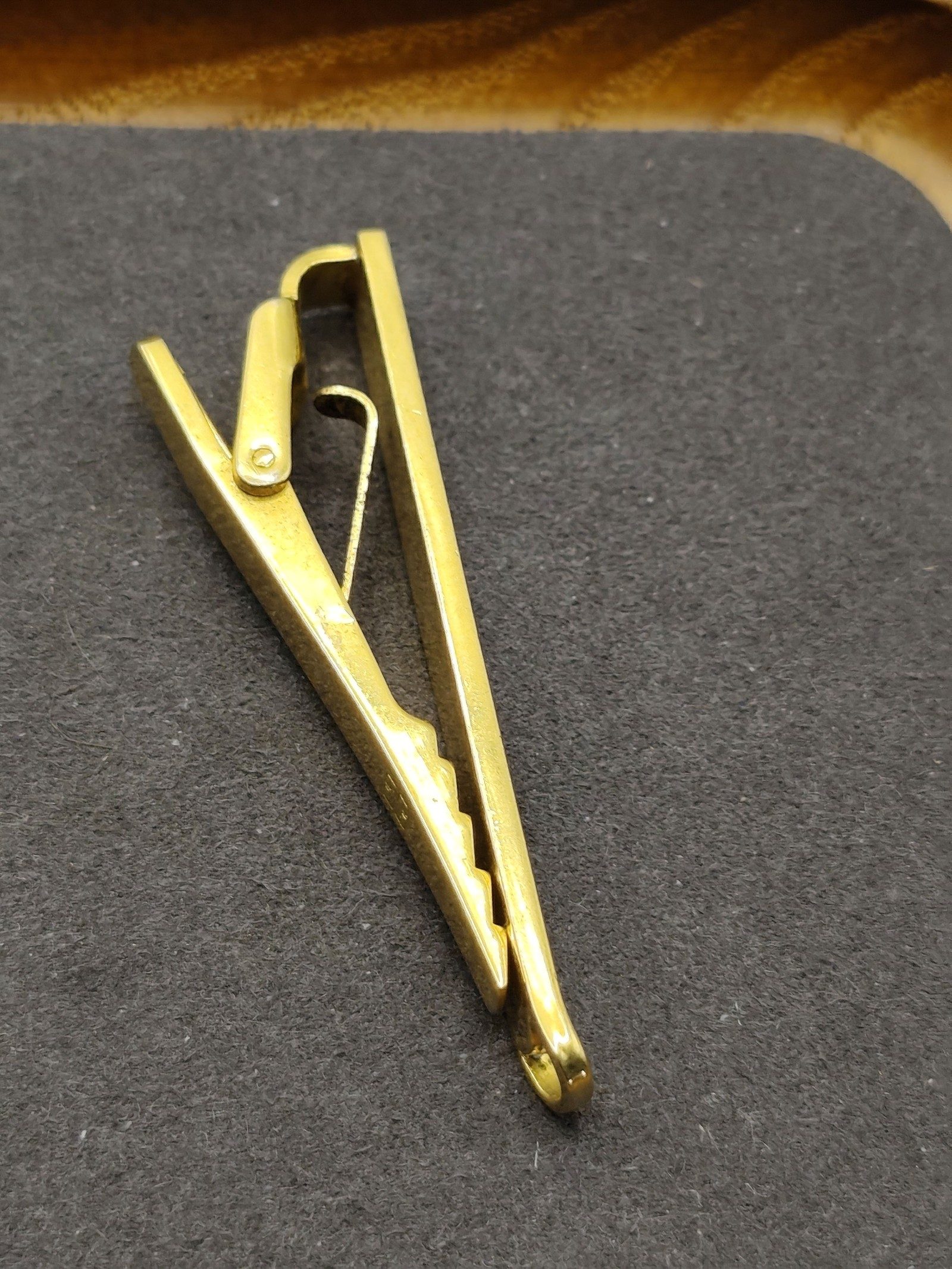 Givenchy Men's Gold & Silver Tone Tie Clip Other image 6