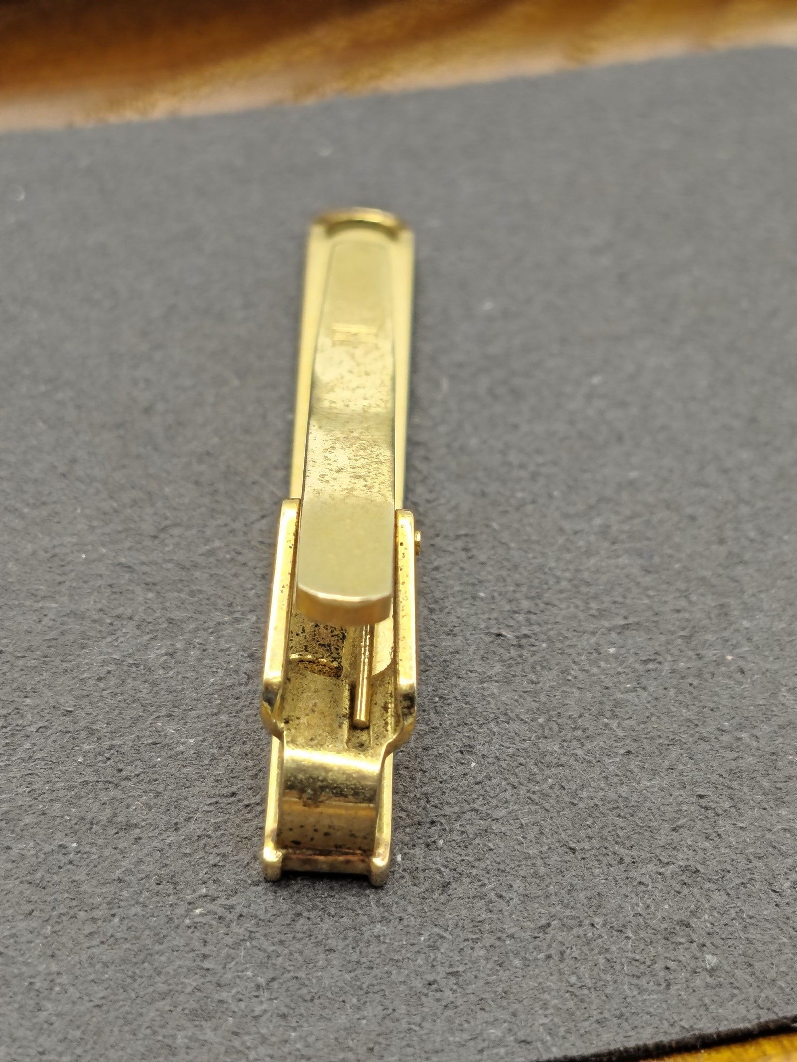 Givenchy Men's Gold & Silver Tone Tie Clip Other image 8