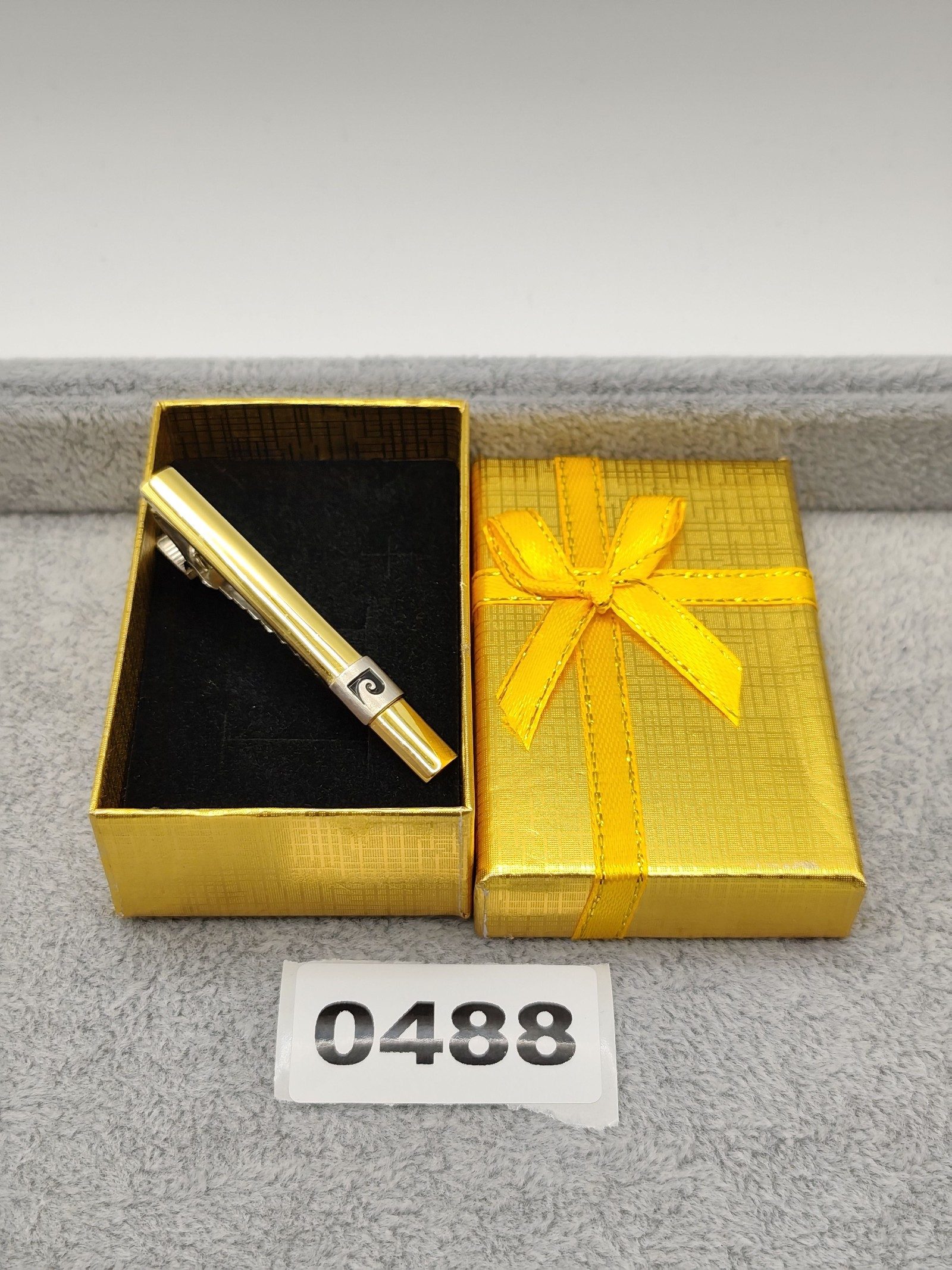 Pierre Cardin Gold & Silver Tone Men's Tie Clip with Swirl Design Other