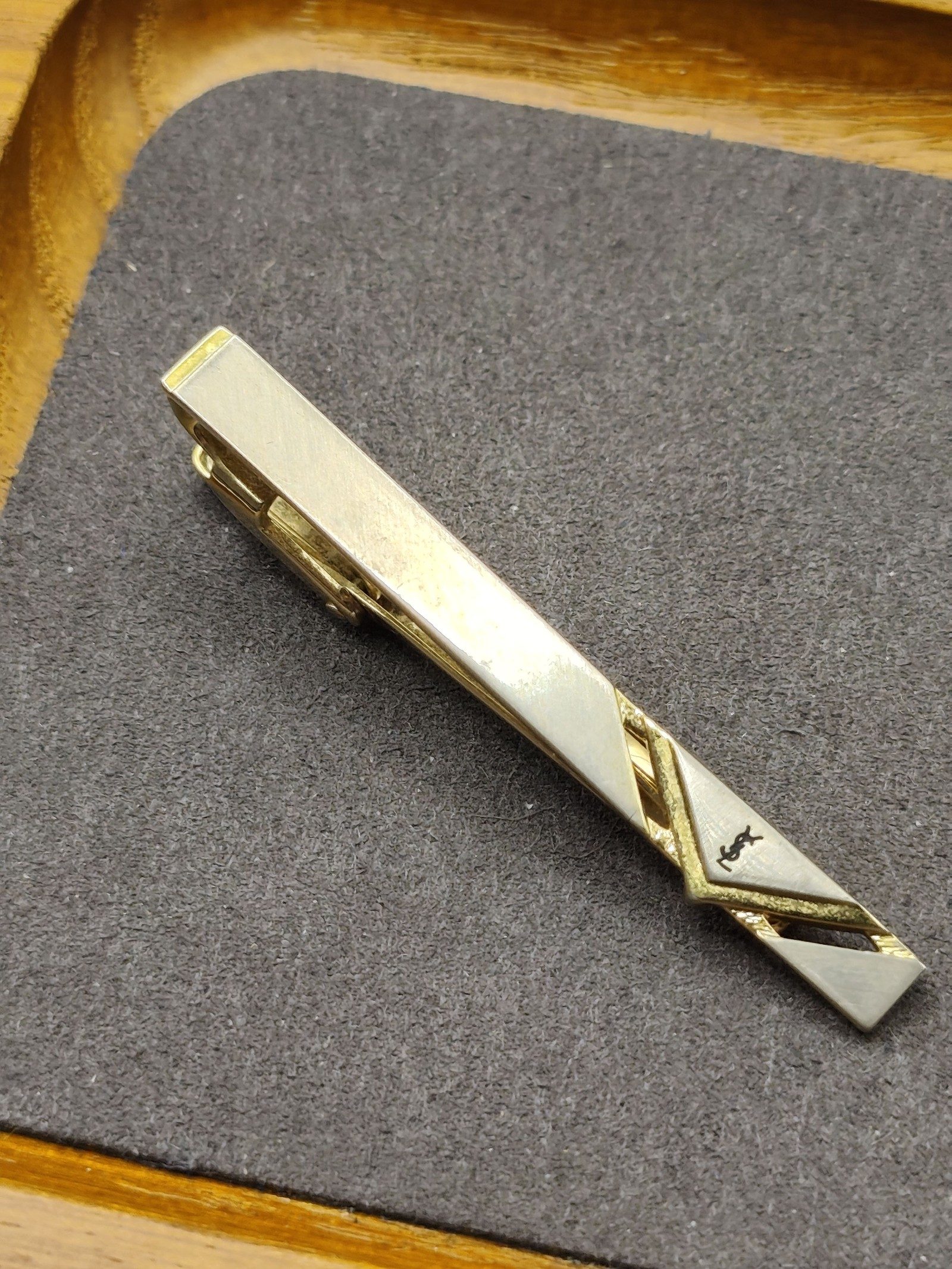 Yves Saint Laurent Gold-tone Men's Tie Clip image 3