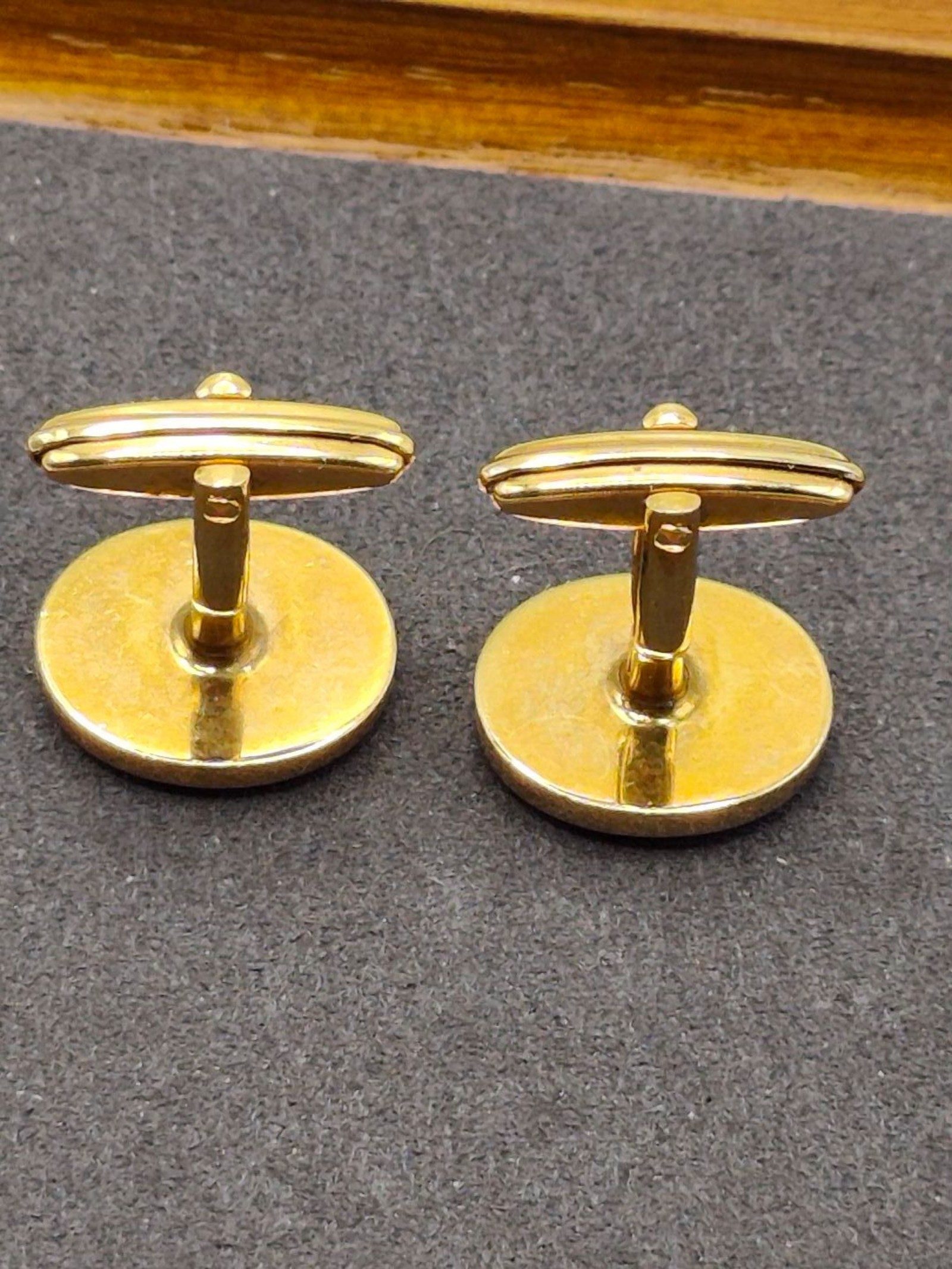 Dunhill Men Gold & Black Round Cufflinks with Box Other image 7
