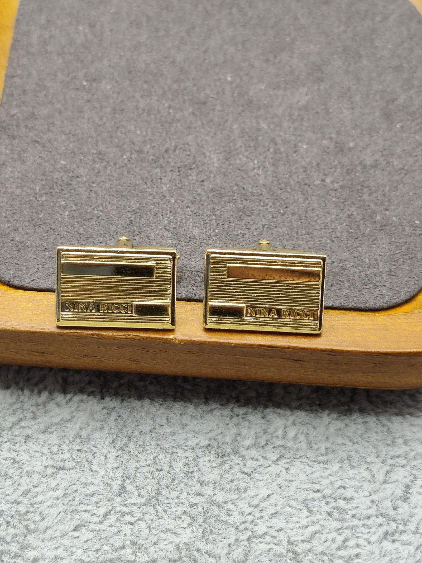 Nina Ricci Gold Tone Rectangular Cufflinks Men's Other image 3