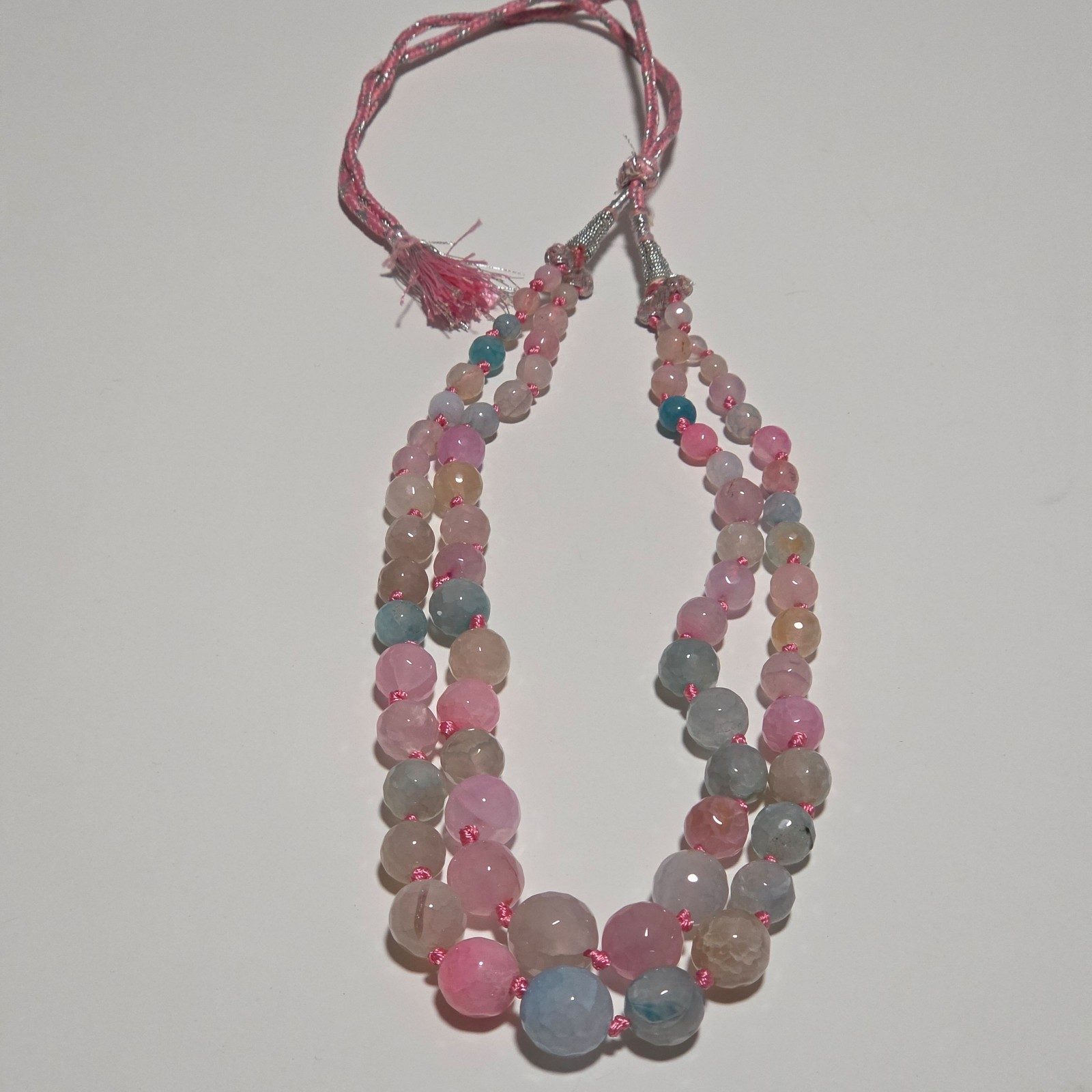 Beautiful Mixed Colour Beaded Necklace.b5