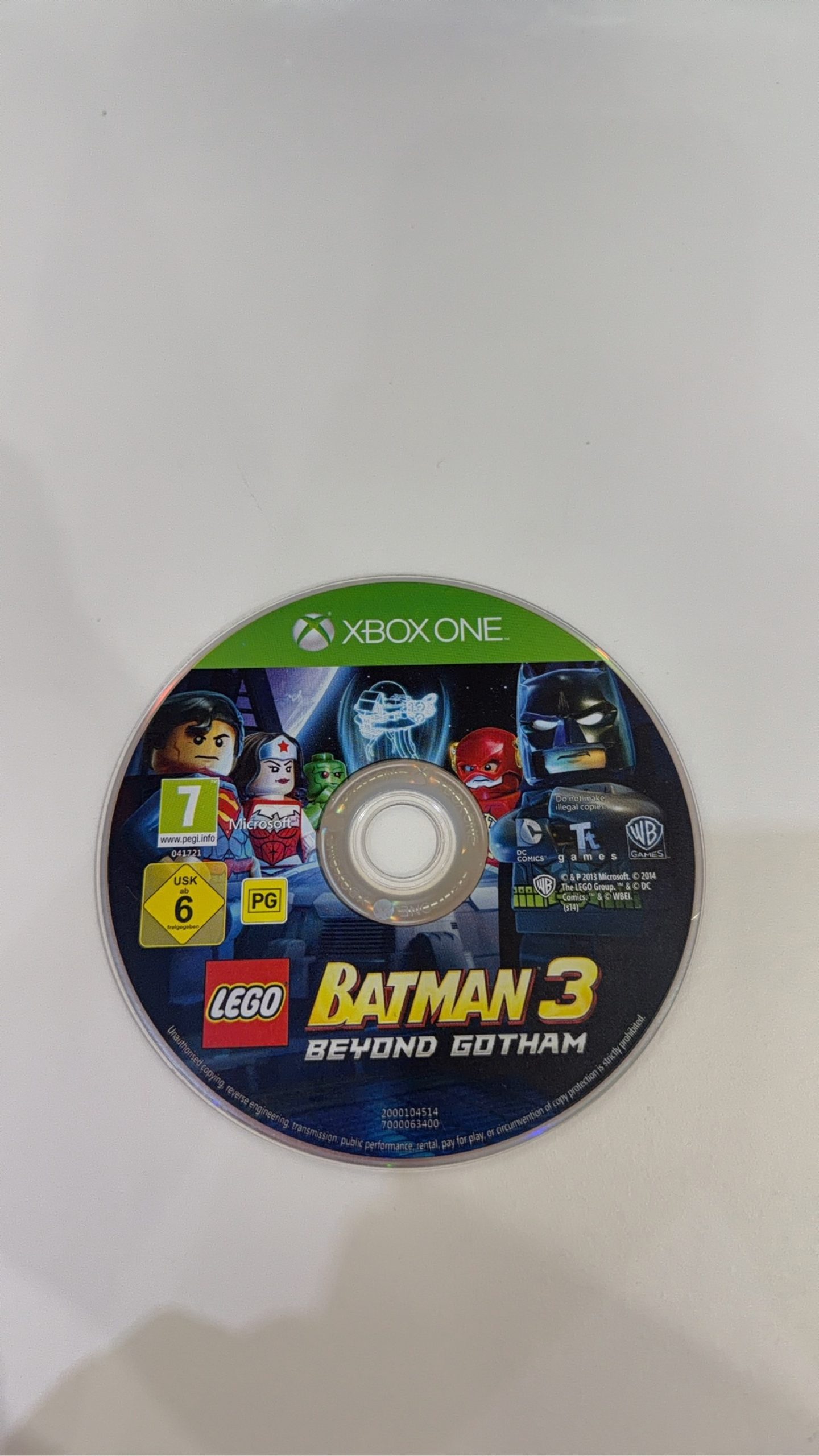 Lego Batman 3 Beyond Gotham Xbox One PAL UK No Manual VGC image 2