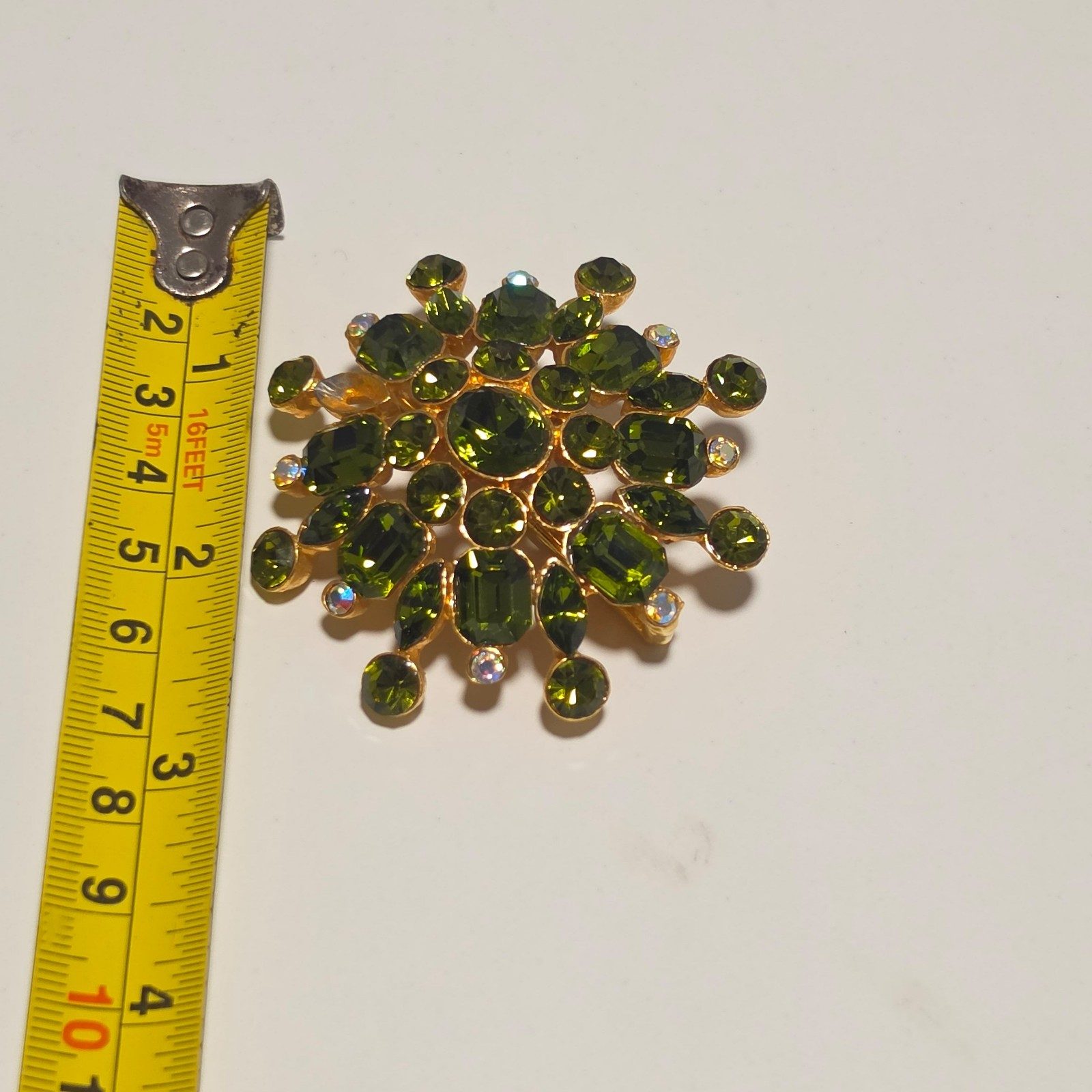 Vintage Green & Gold Rhinestone Flower scarf buckel .b5 image 5