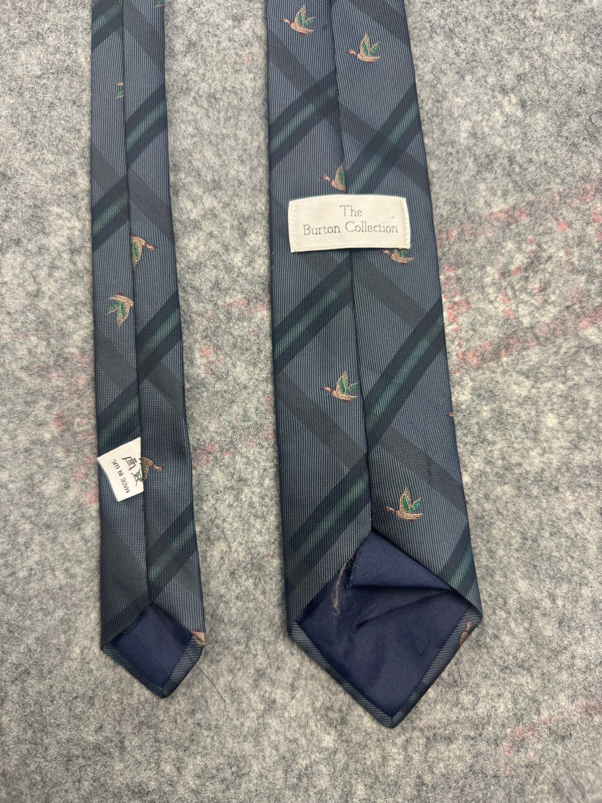 The Burton Collection Navy Duck Motif Silk Tie One Size image 2