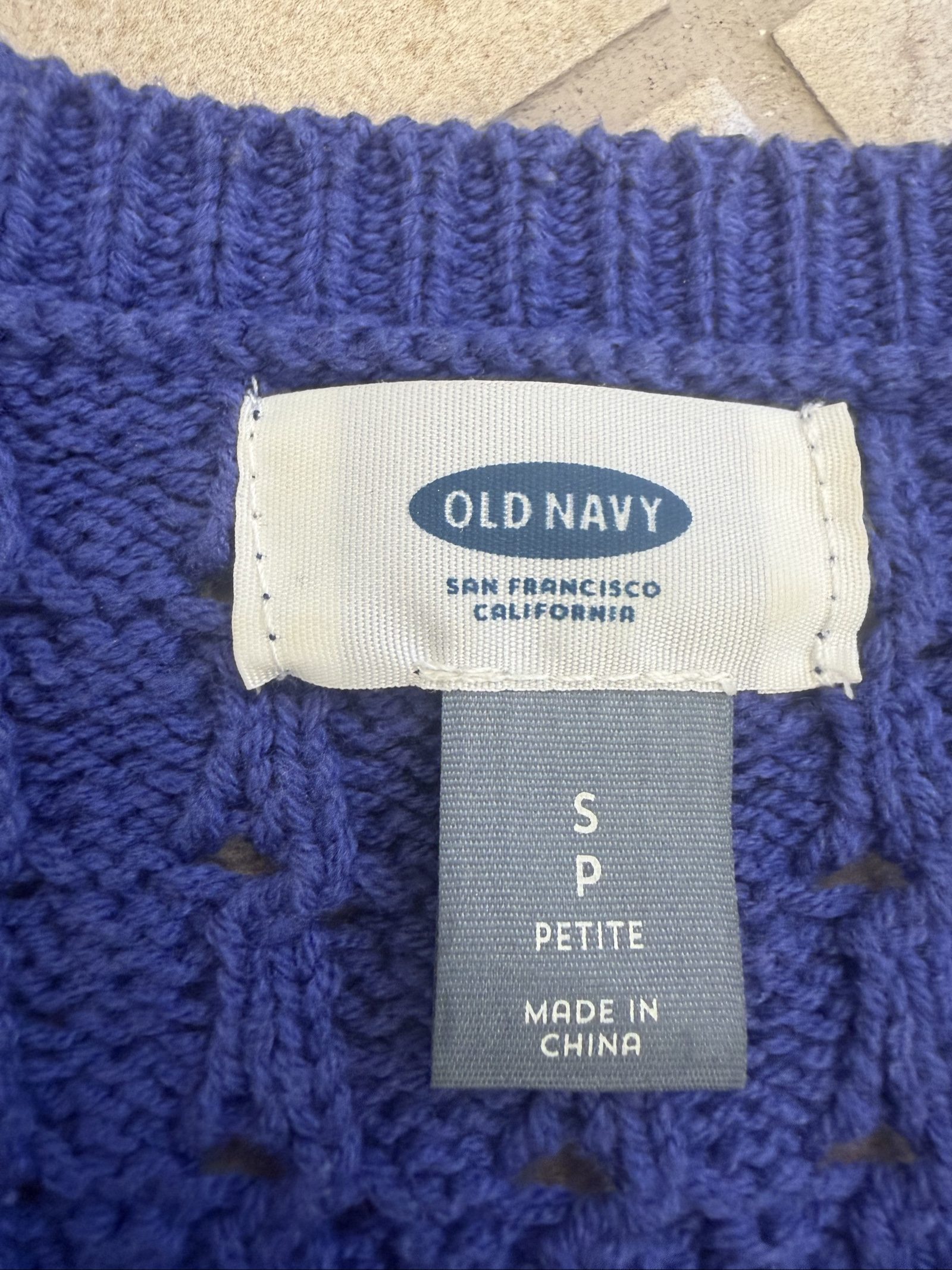 Old Navy Women's Blue Knit Petite Small Sweater image 2