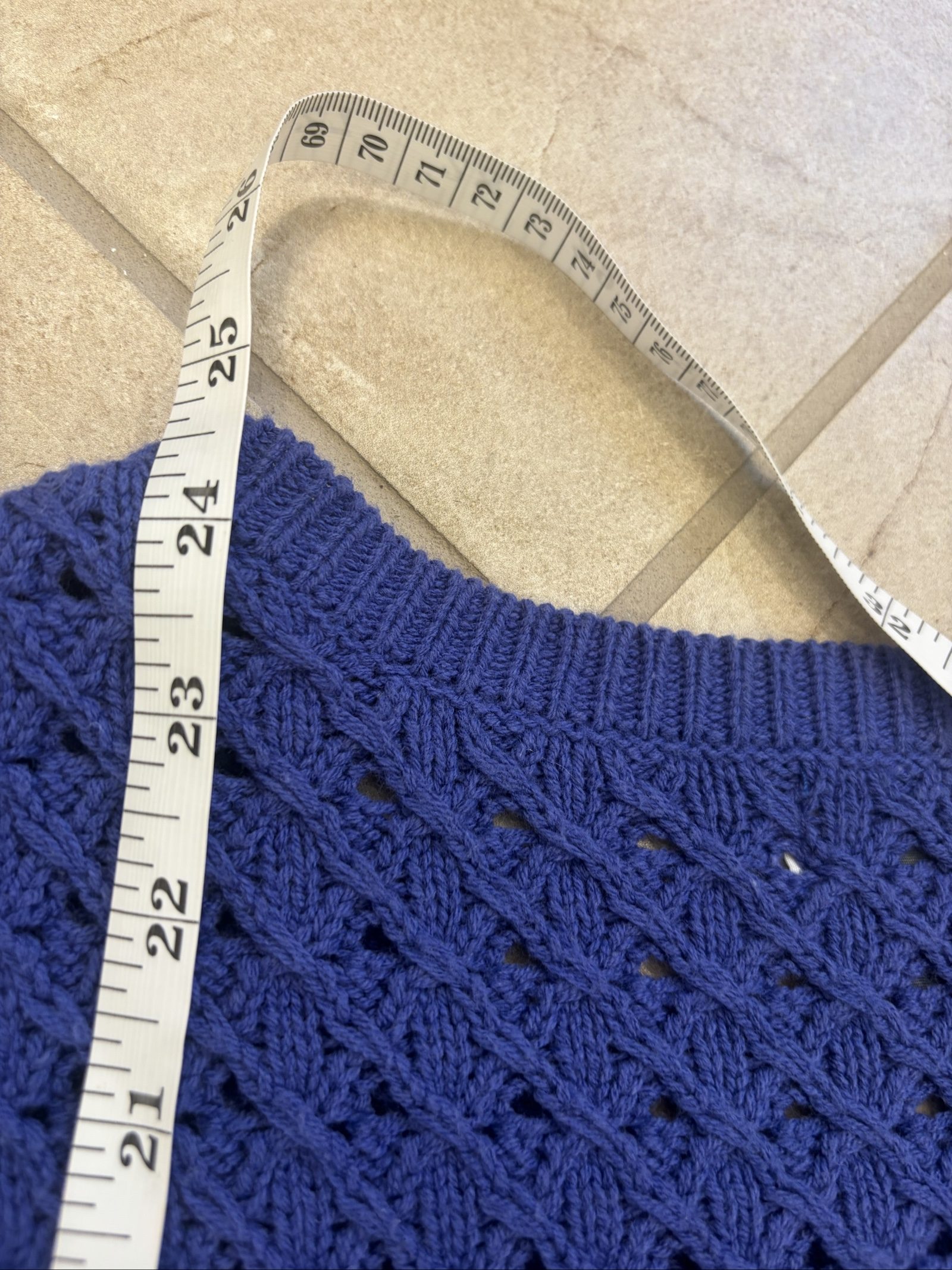 Old Navy Women's Blue Knit Petite Small Sweater image 5