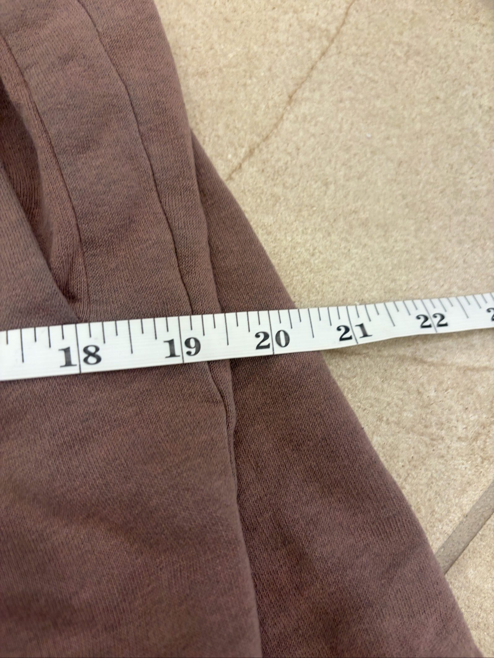 H&M Brown Regular Fit Sweat Shorts US Small image 4
