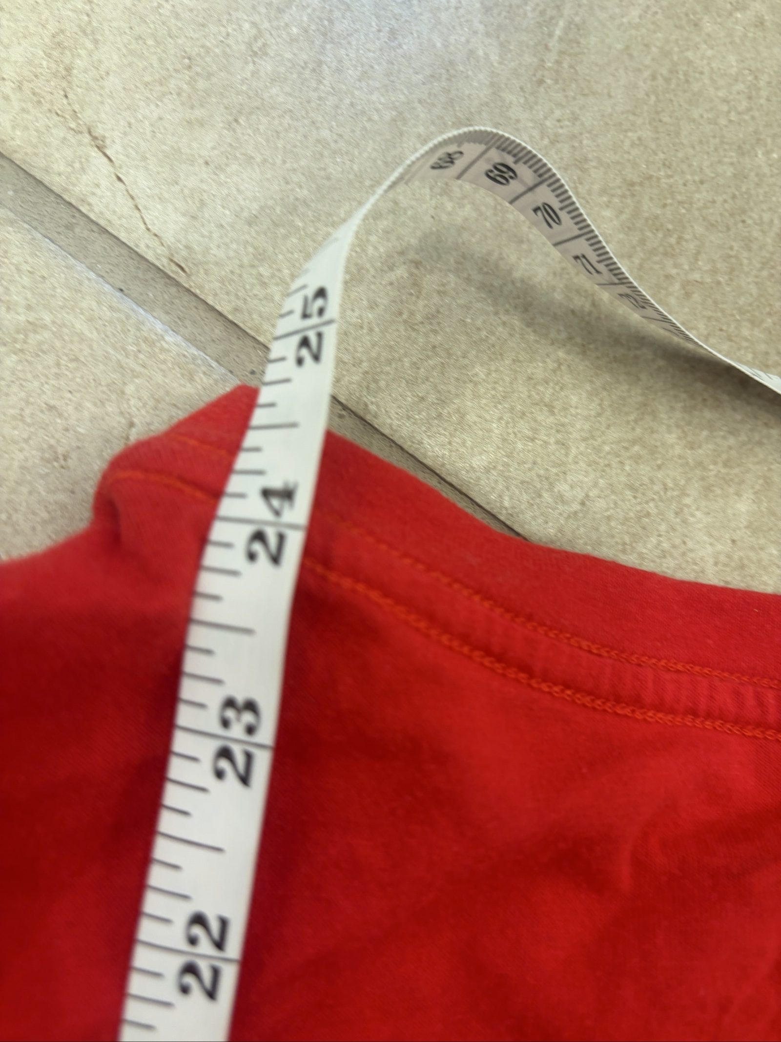 Nike Red Boys' Tempo Graphic T-Shirt Size 12-13 image 5