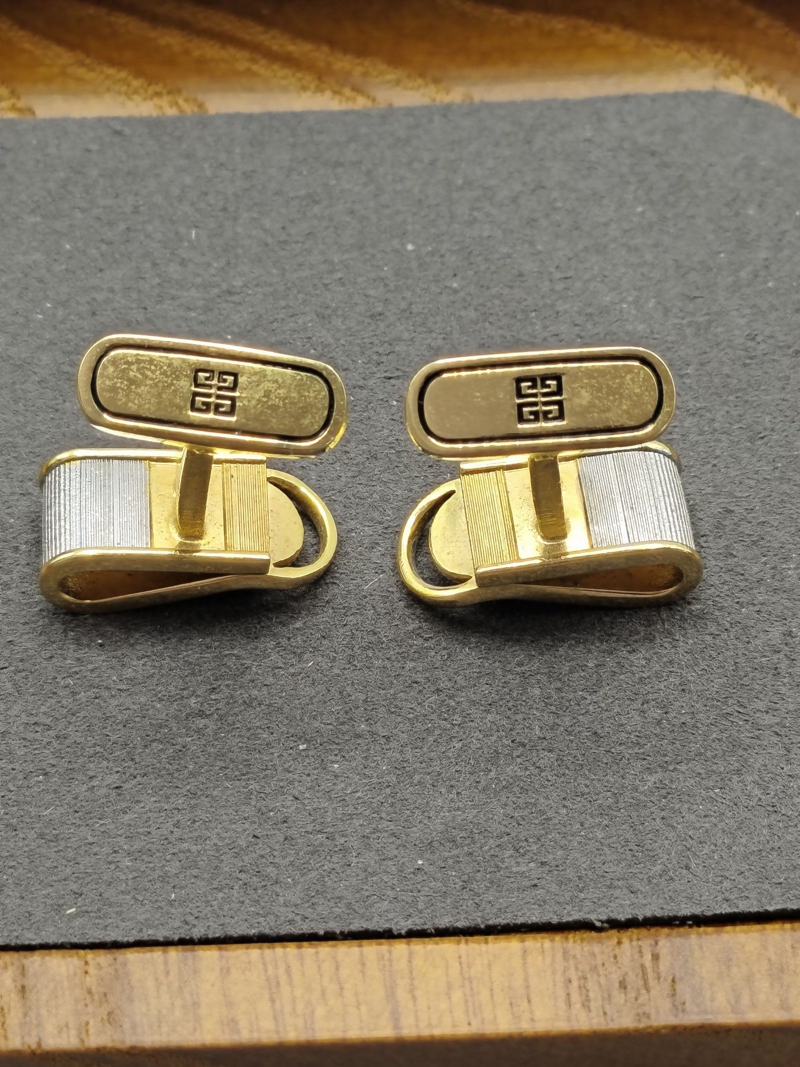 Givenchy Men Gold & Silver Cufflinks & Tie Clip Set Other image 7