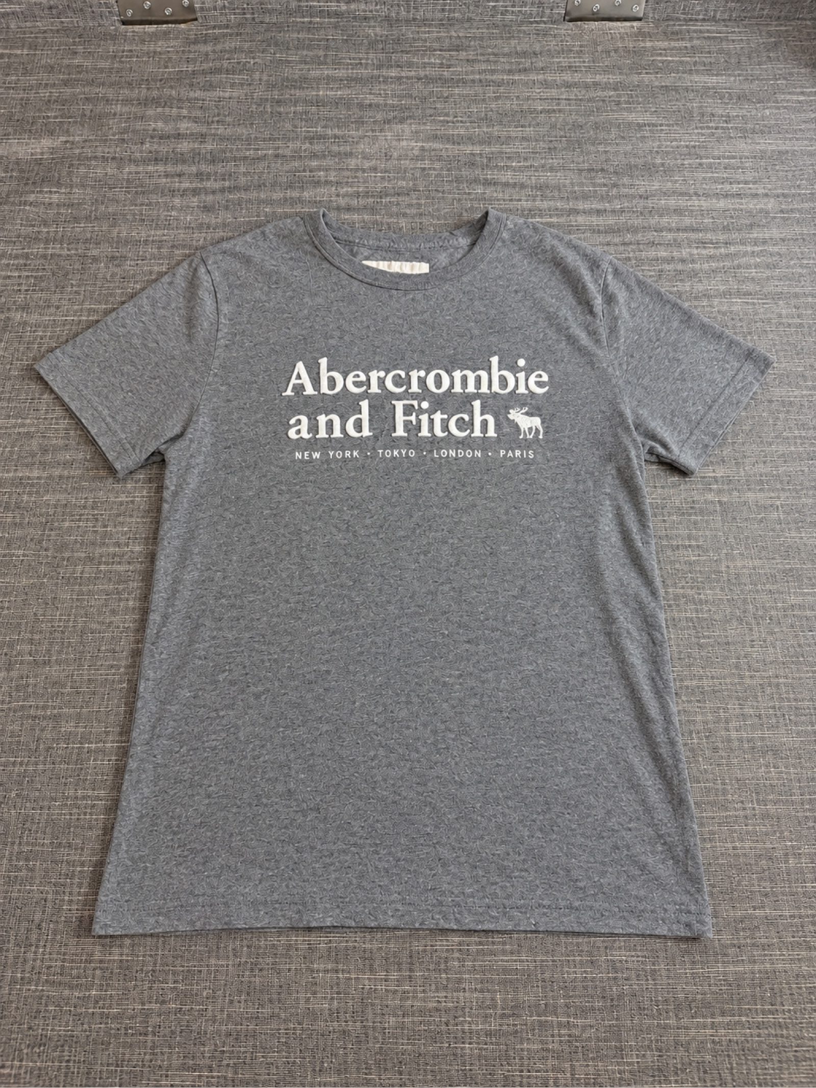 Abercrombie & Fitch Women's Grey Soft A&F Tee XS Embroidered Logo