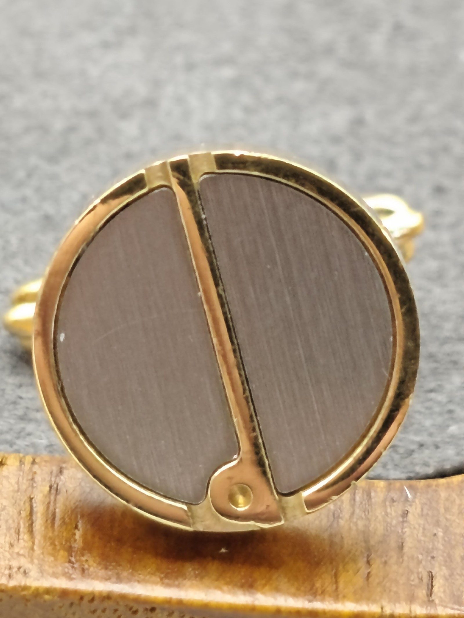 Dunhill Men's Gold & Grey Round Cufflinks in Box image 5