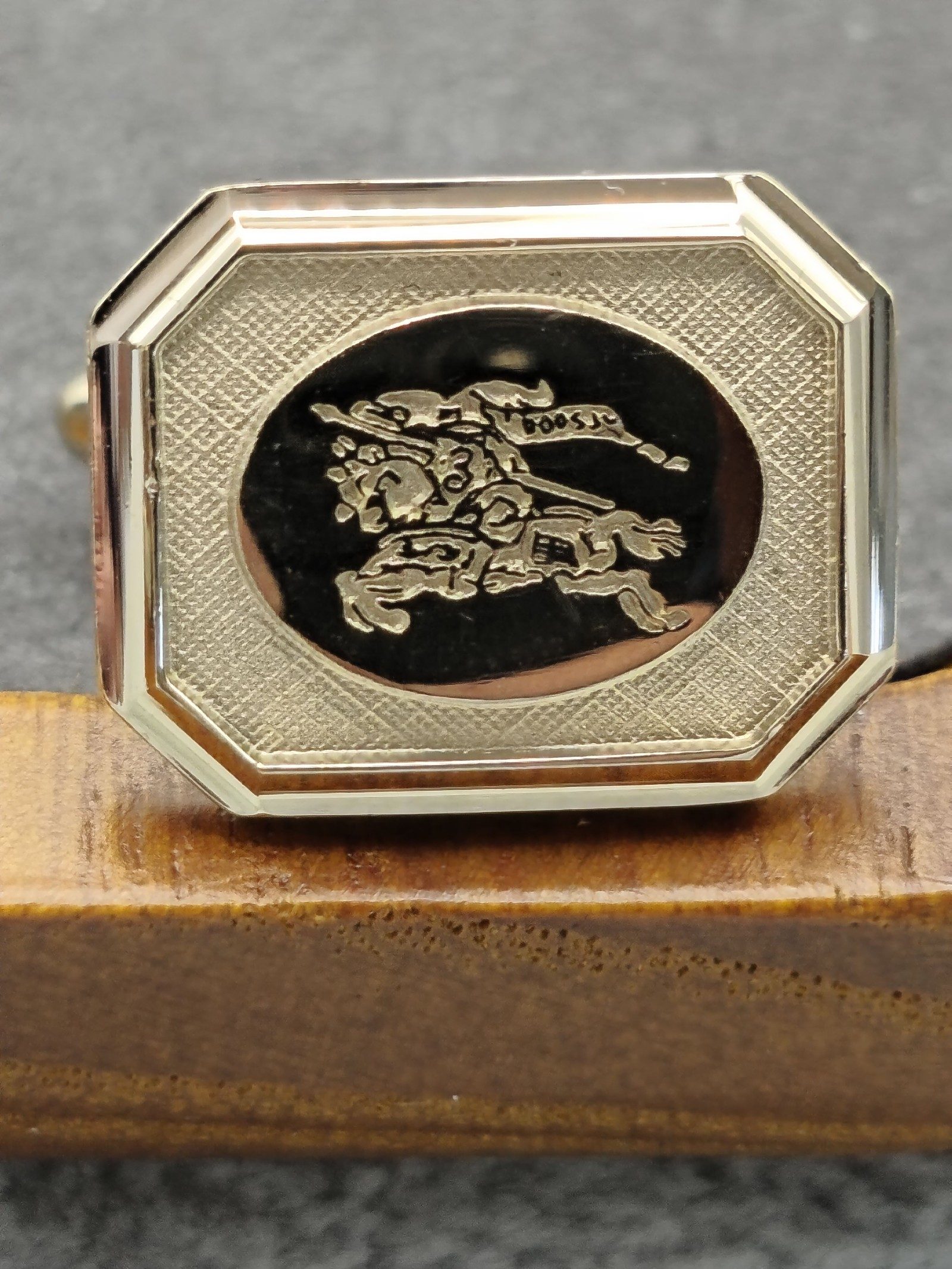 Burberry Vintage Gold Tone Riding Knight Cufflinks Men Other image 4