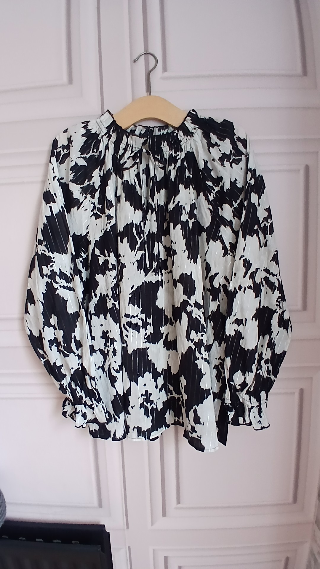 Black & White Print Long Sleeve Blouse UK 20 Silver Stripes