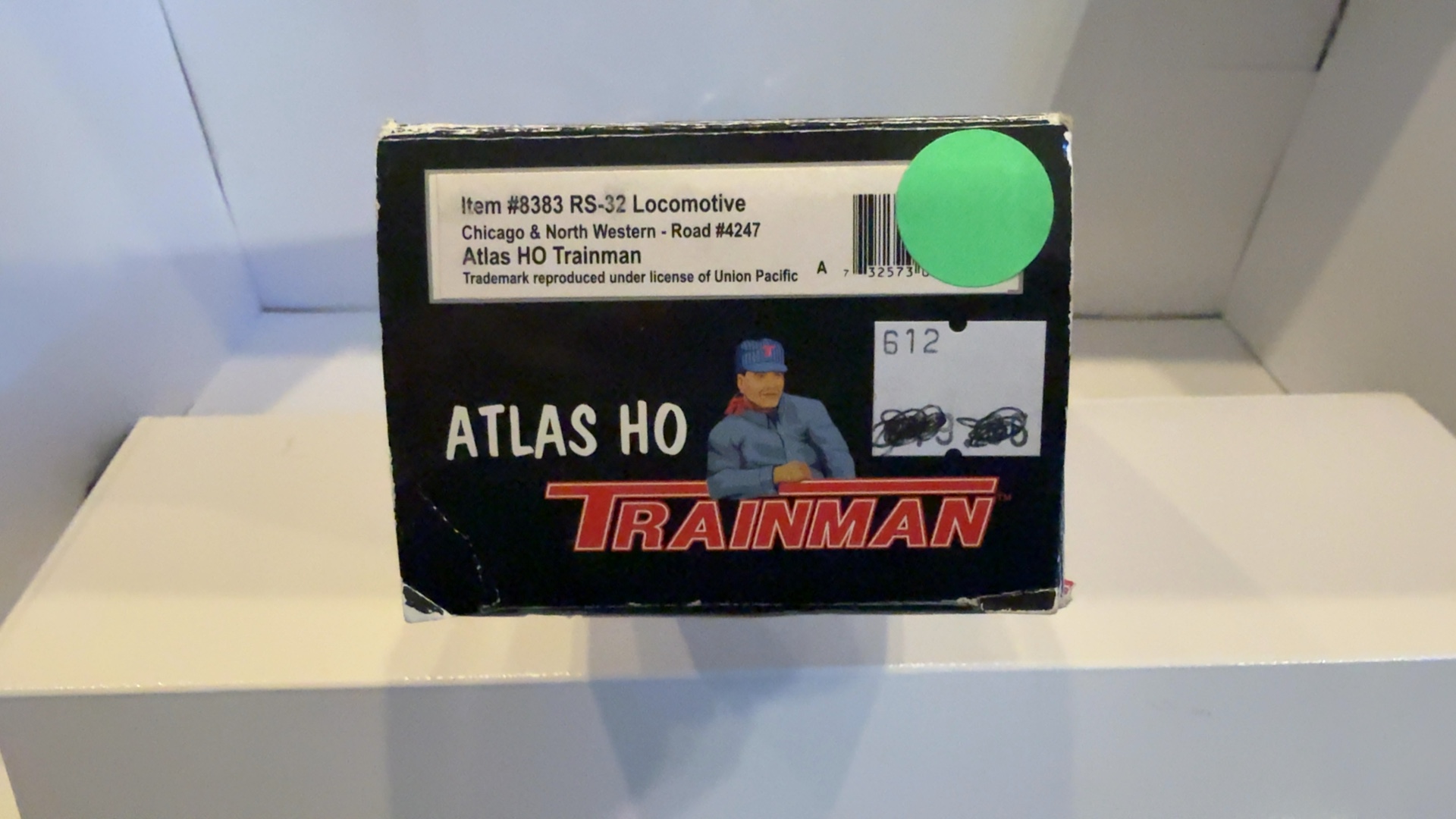 Atlas HO Trainman Chicago & North Western RS-32 Locomotive Model Green & Yellow image 5