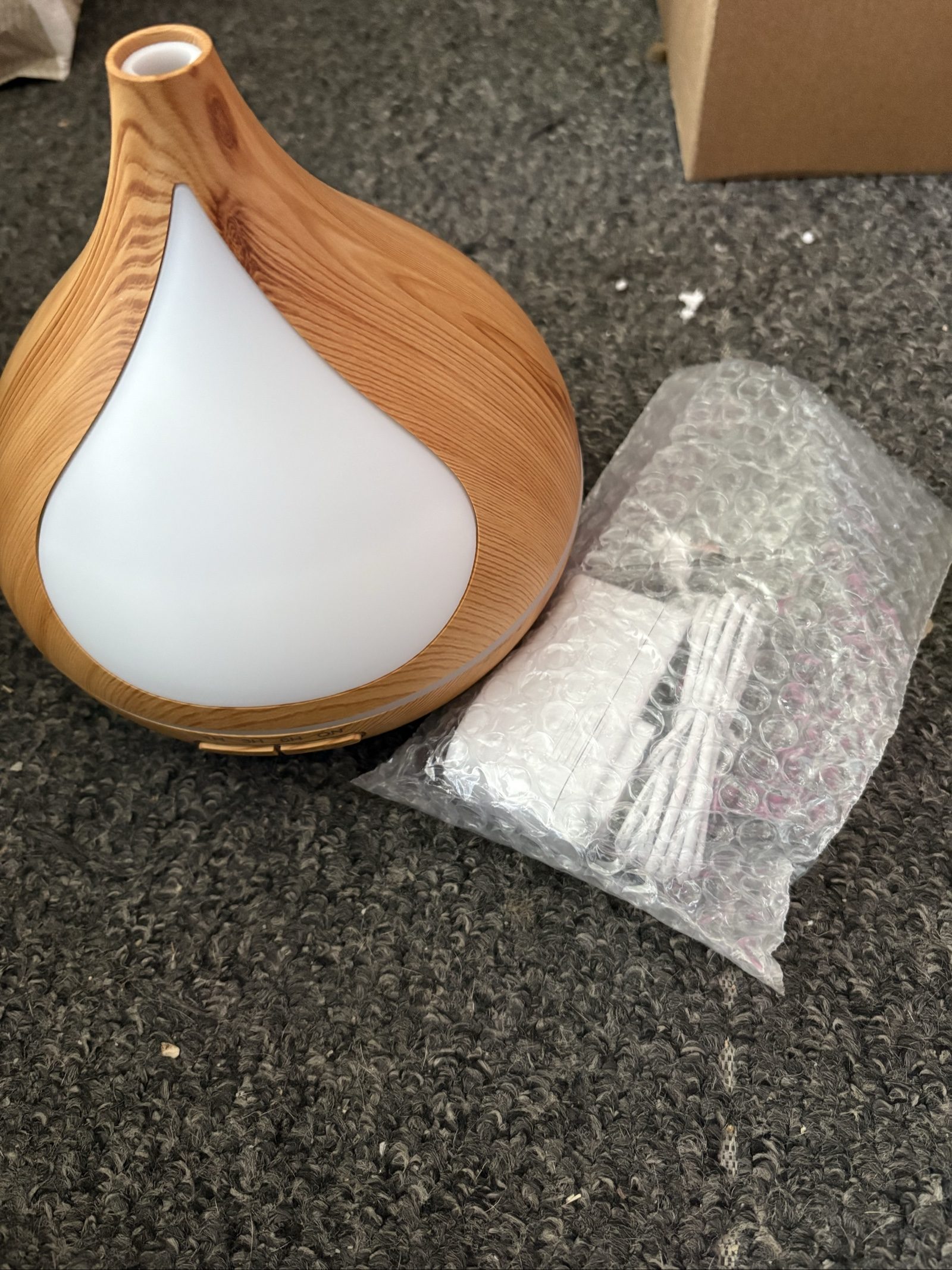 Wood Grain Essential Oil Diffuser with Timer & LED Light