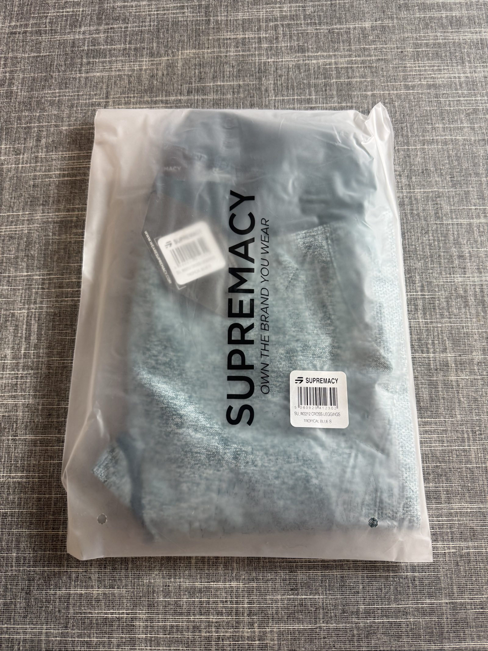 Supremacy Women’s Cross Leggings Small Tropical Blue Nylon Polyester Elastane image 2