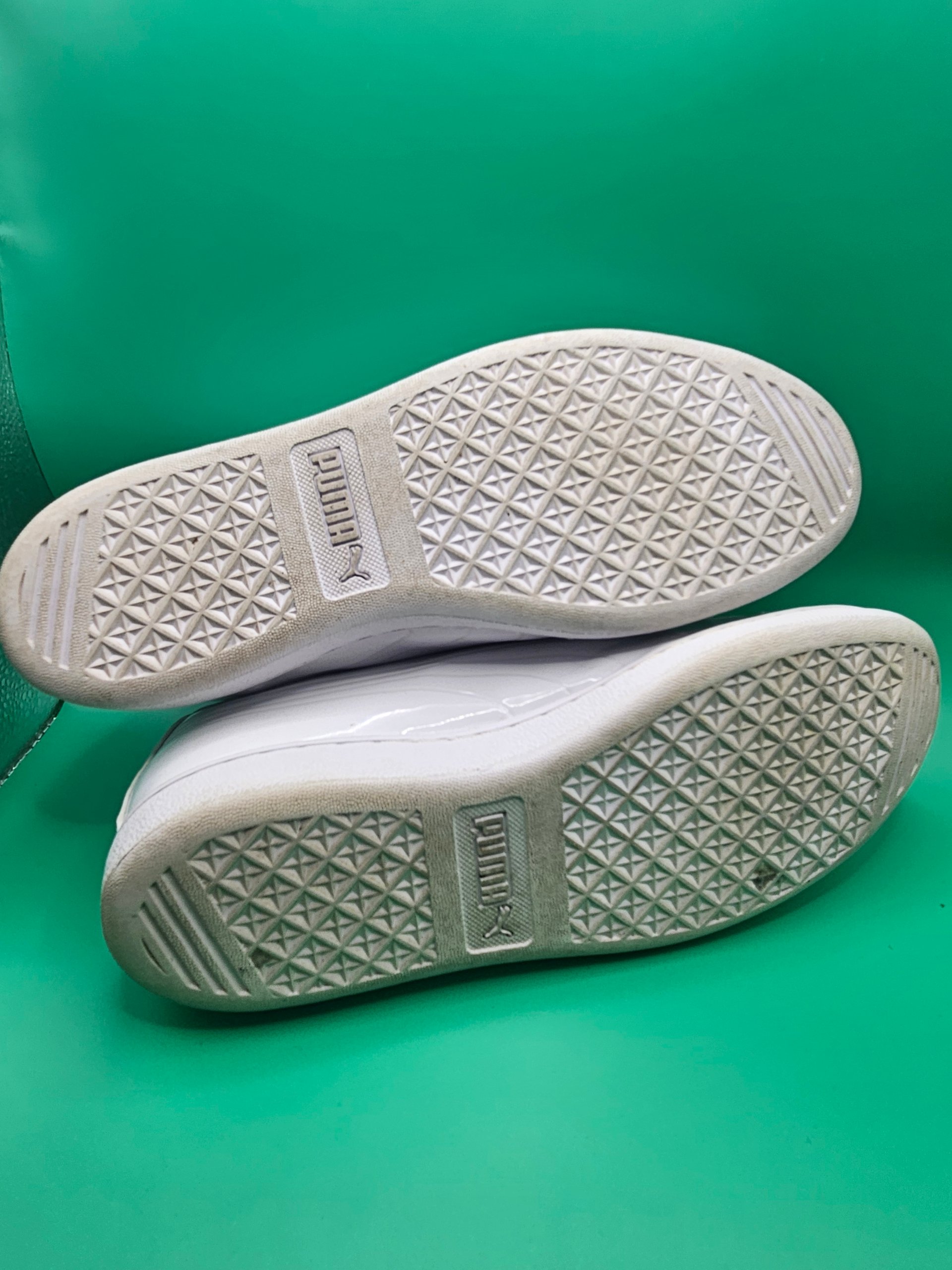 Puma White & Gold Casual Sneakers UK 7 Womens Ladies image 5