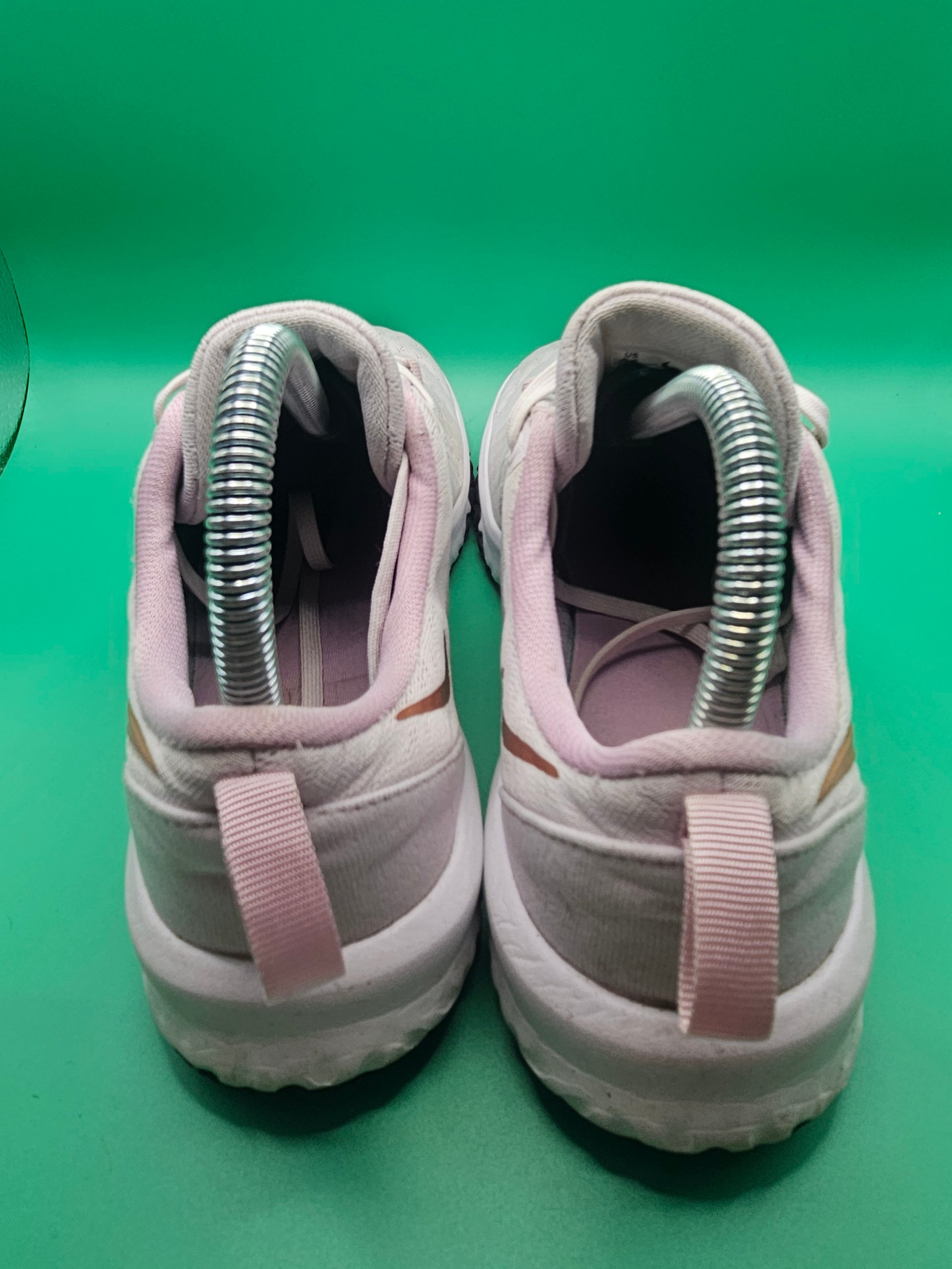 Nike City Trainer 3 Women's Light Pink & Rose Gold Running Trainers UK 6 image 4