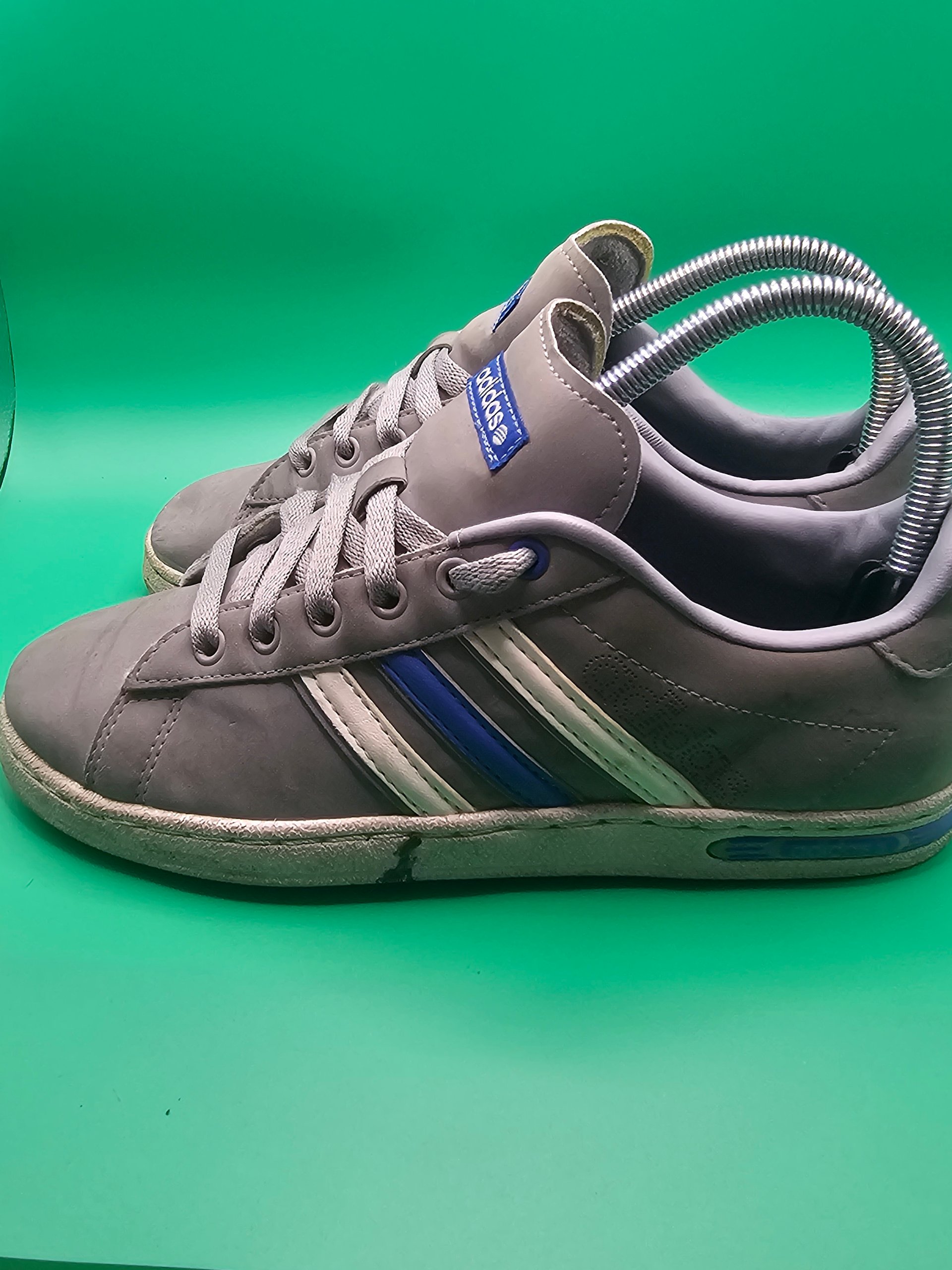 Adidas Grey & Blue Casual Sneakers Kids UK Size 3 Boys Originals image 4
