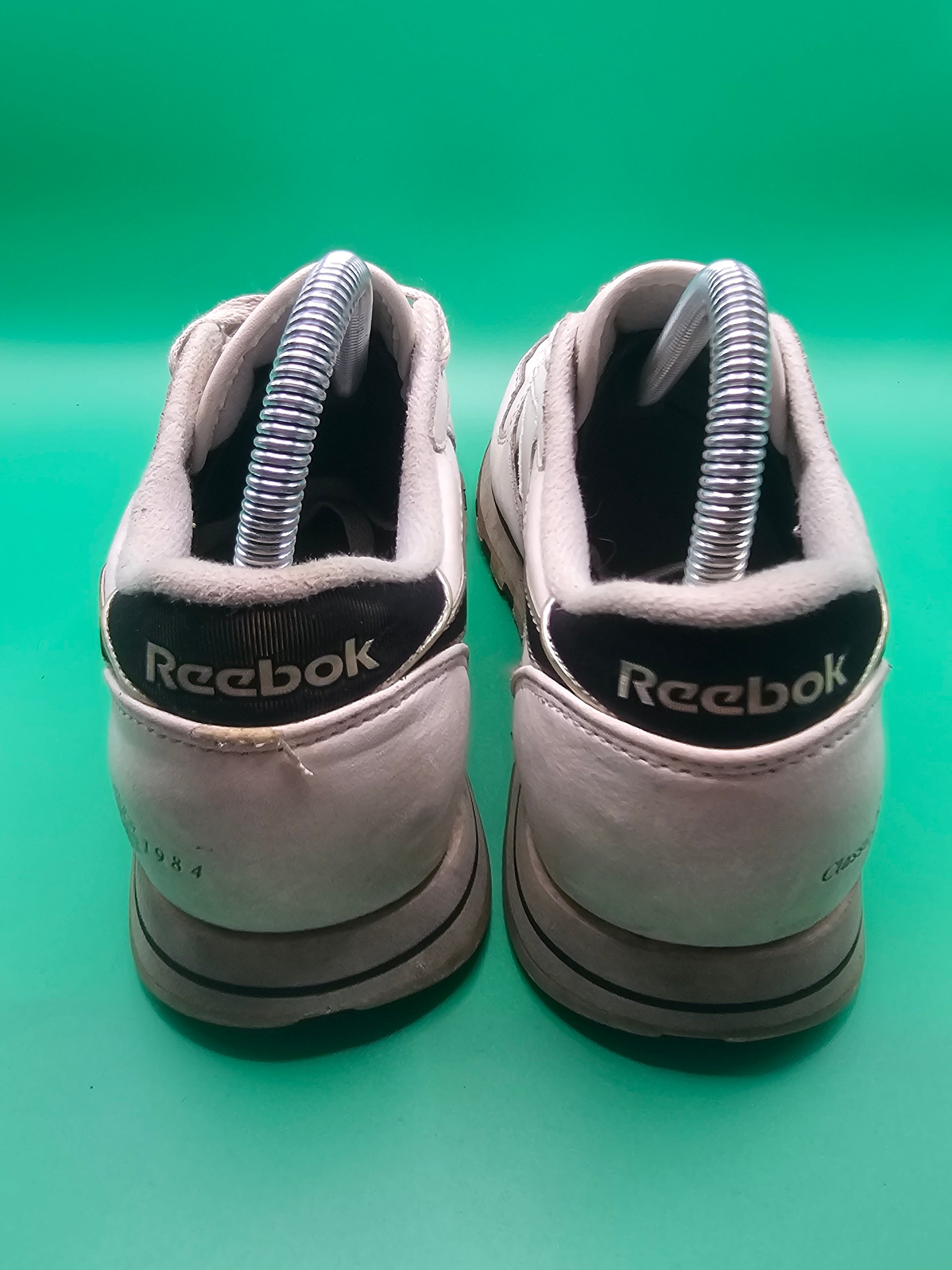 Reebok Classics White & Black Running Trainers UK Size 5 image 5